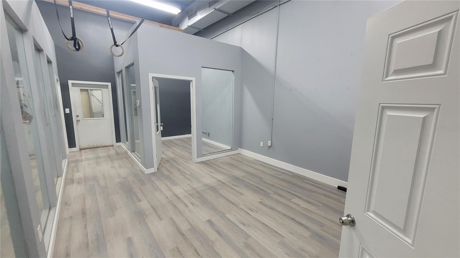 CASSELBERRY COMMERCE VILLAGE A CONDO - Commercial Lease