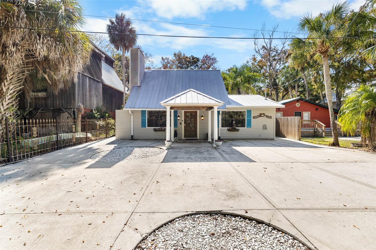 WEEKI WACHEE SHORES - Residential