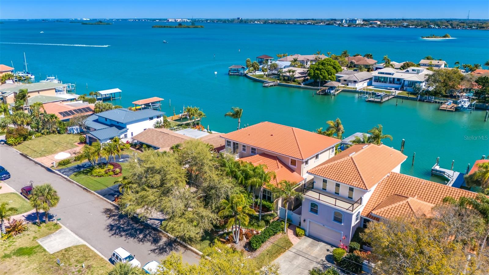 ISLAND ESTATES OF CLEARWATER - Residential