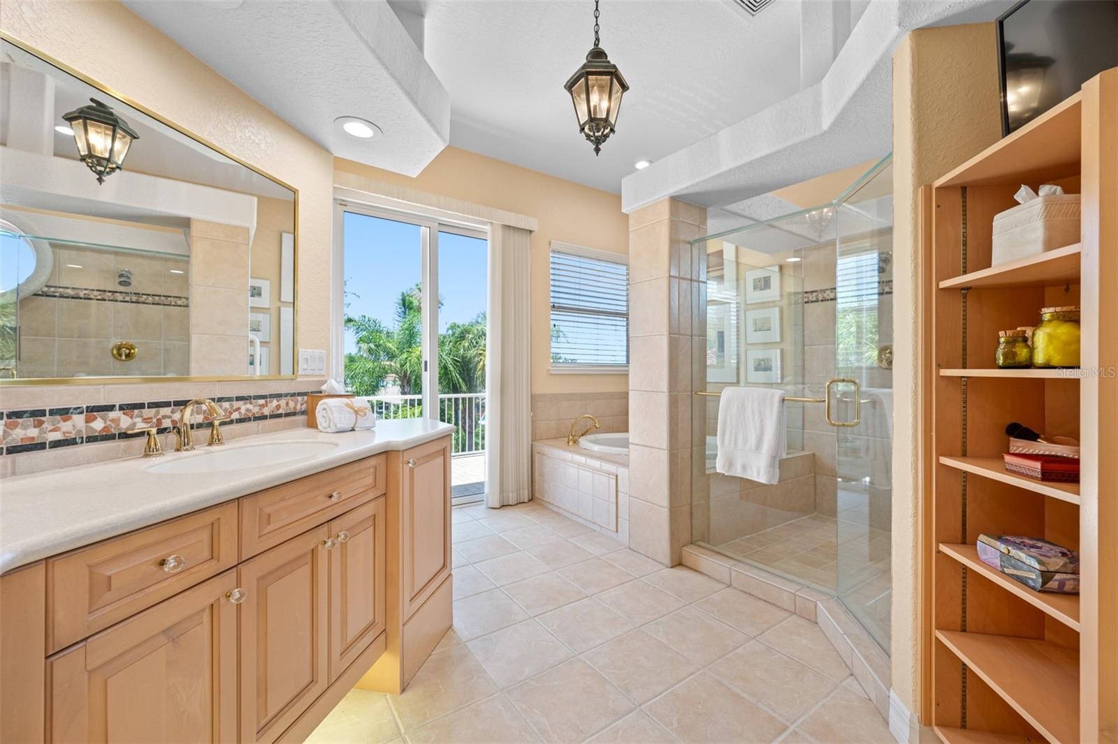 ISLAND ESTATES OF CLEARWATER - Residential