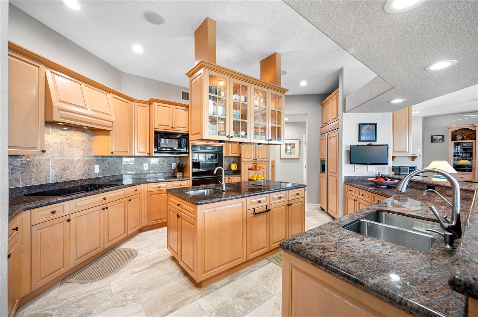 ISLAND ESTATES OF CLEARWATER - Residential
