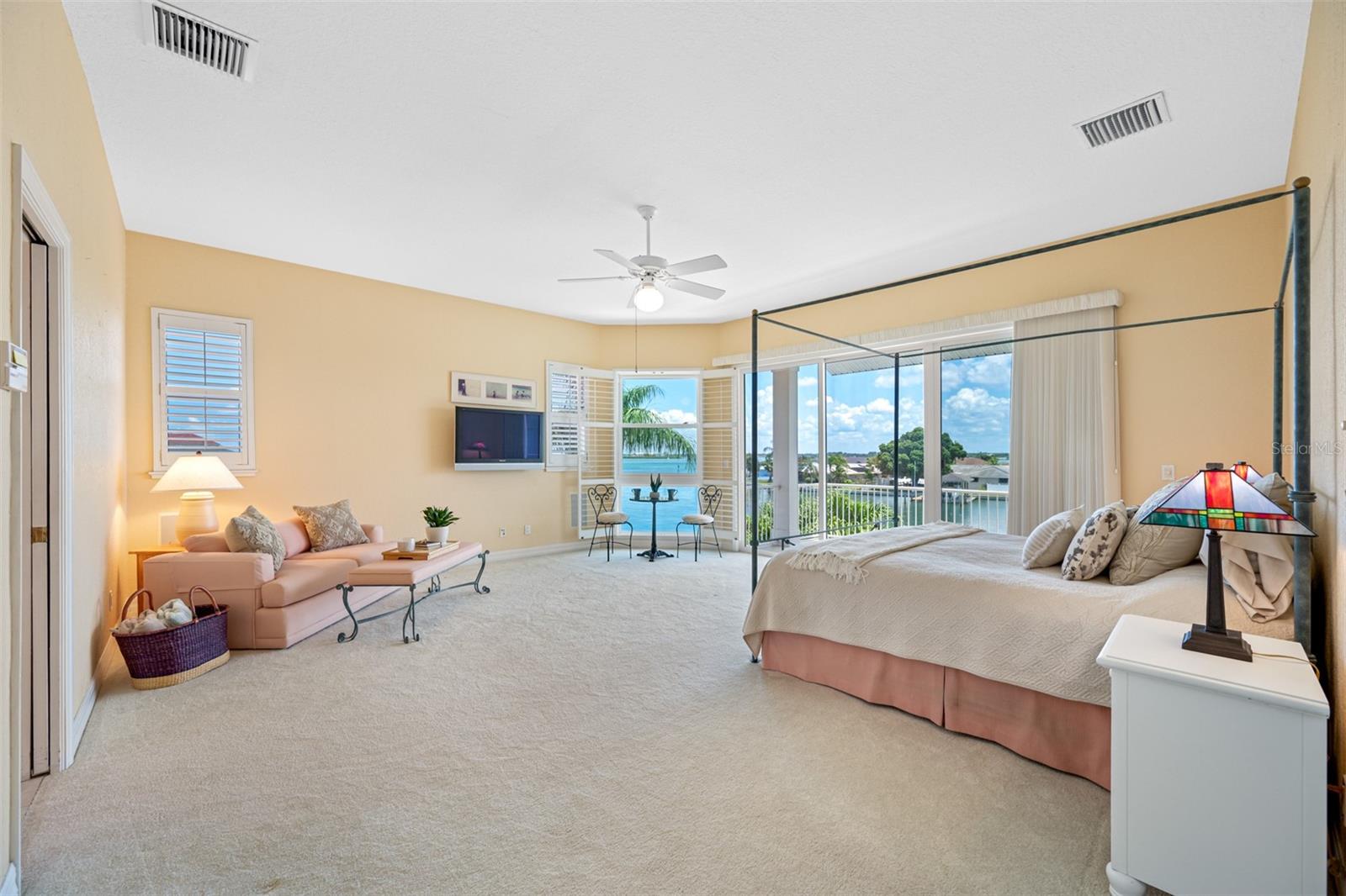 ISLAND ESTATES OF CLEARWATER - Residential