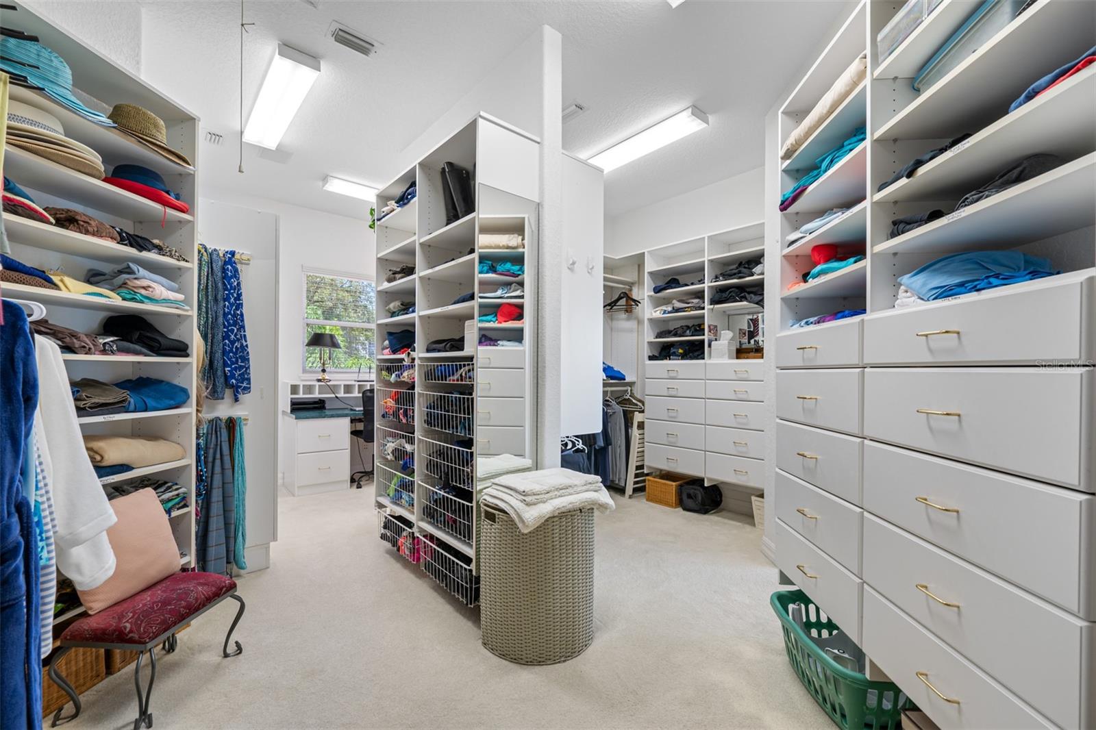 ISLAND ESTATES OF CLEARWATER - Residential