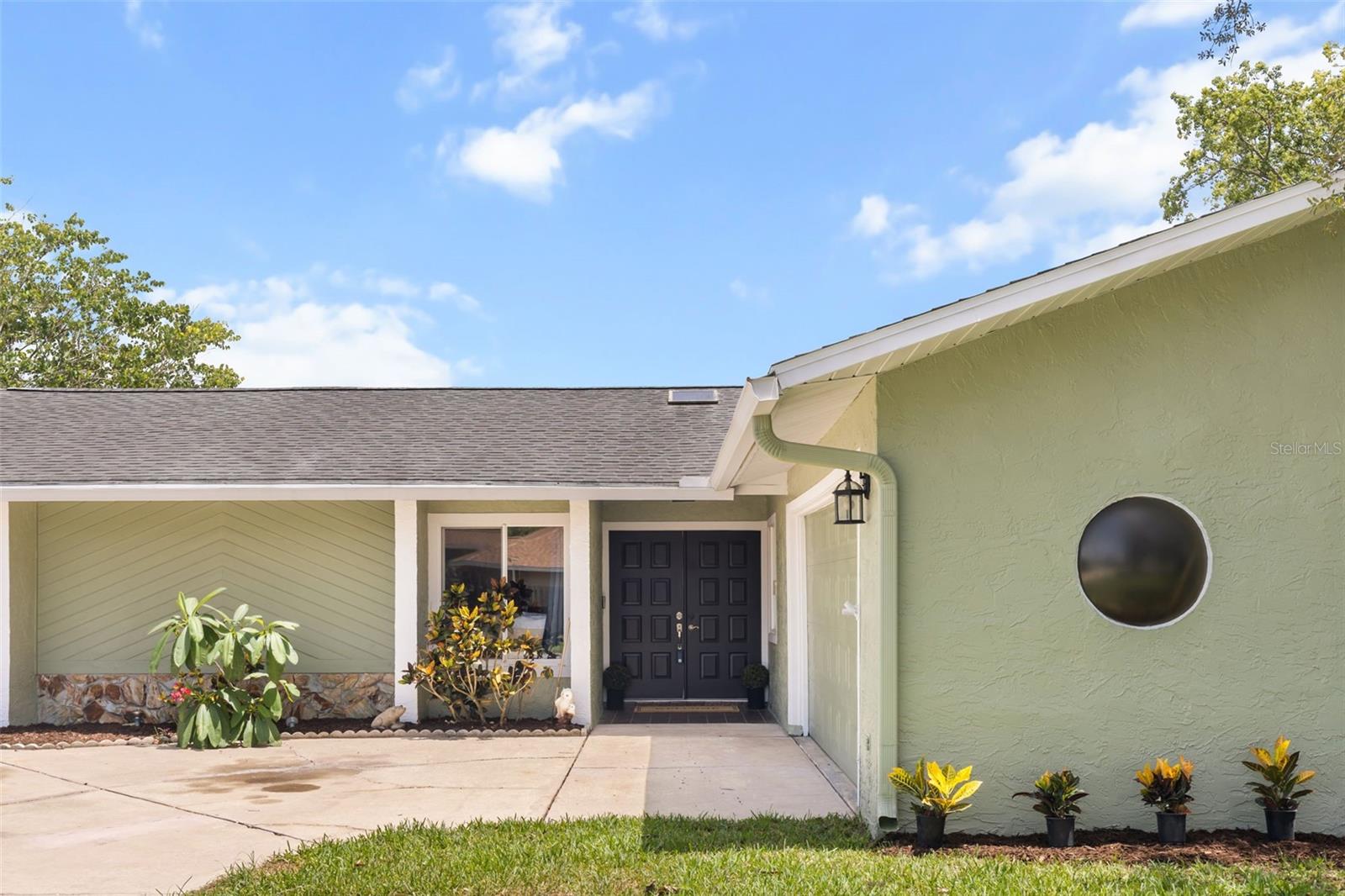 SHADOW LAKES - Residential