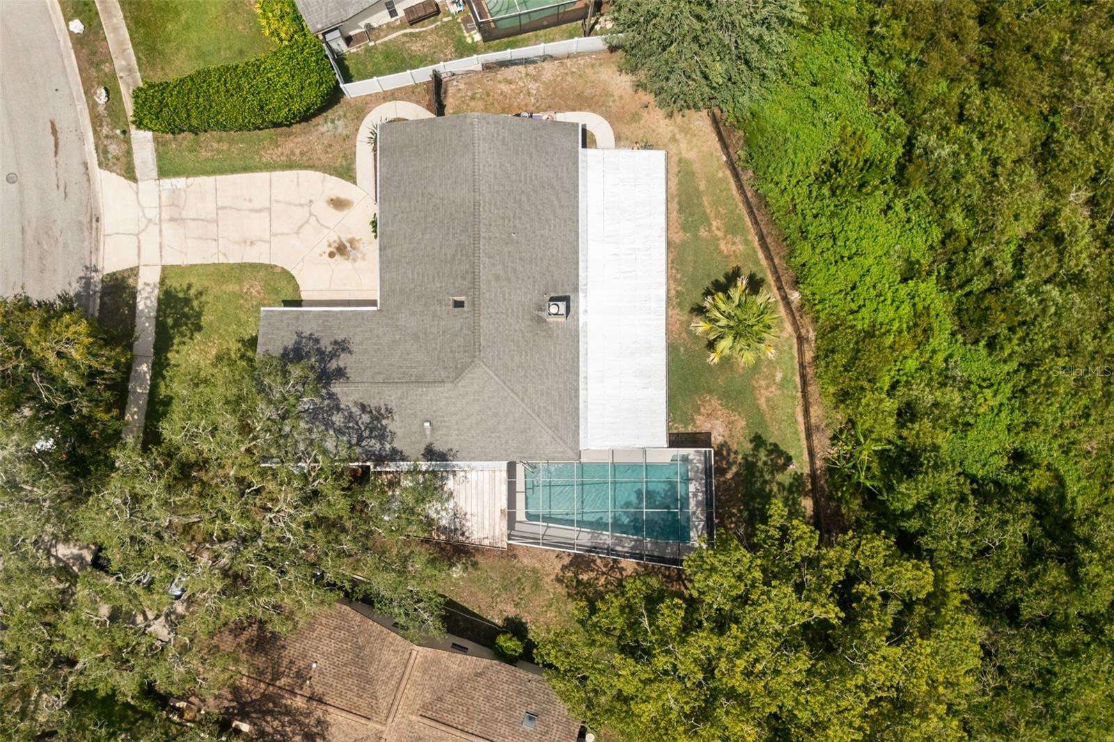 SHADOW LAKES - Residential