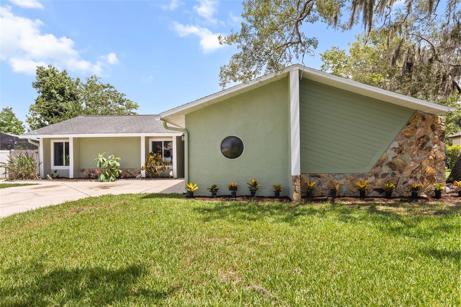 SHADOW LAKES - Residential