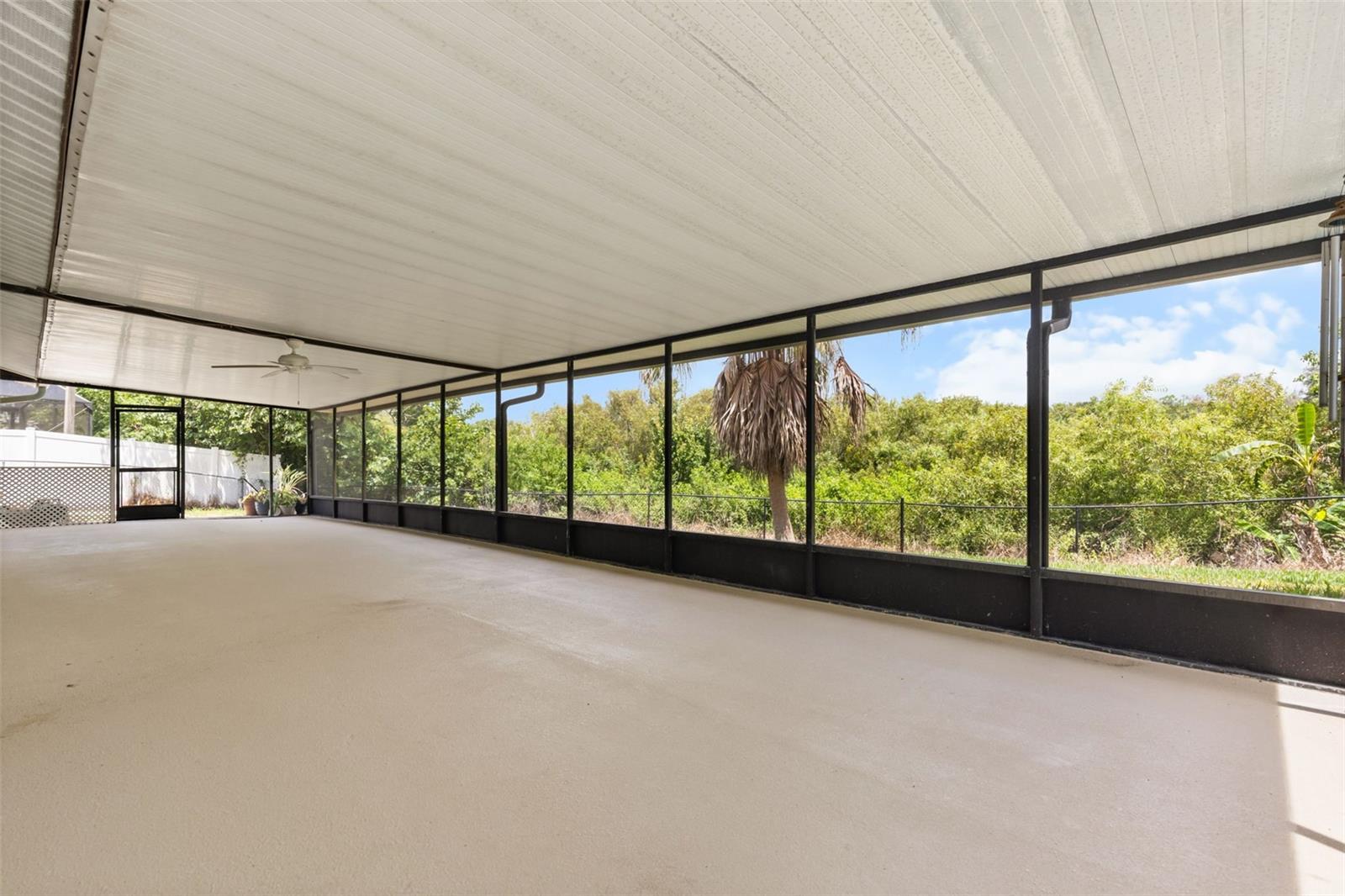 SHADOW LAKES - Residential