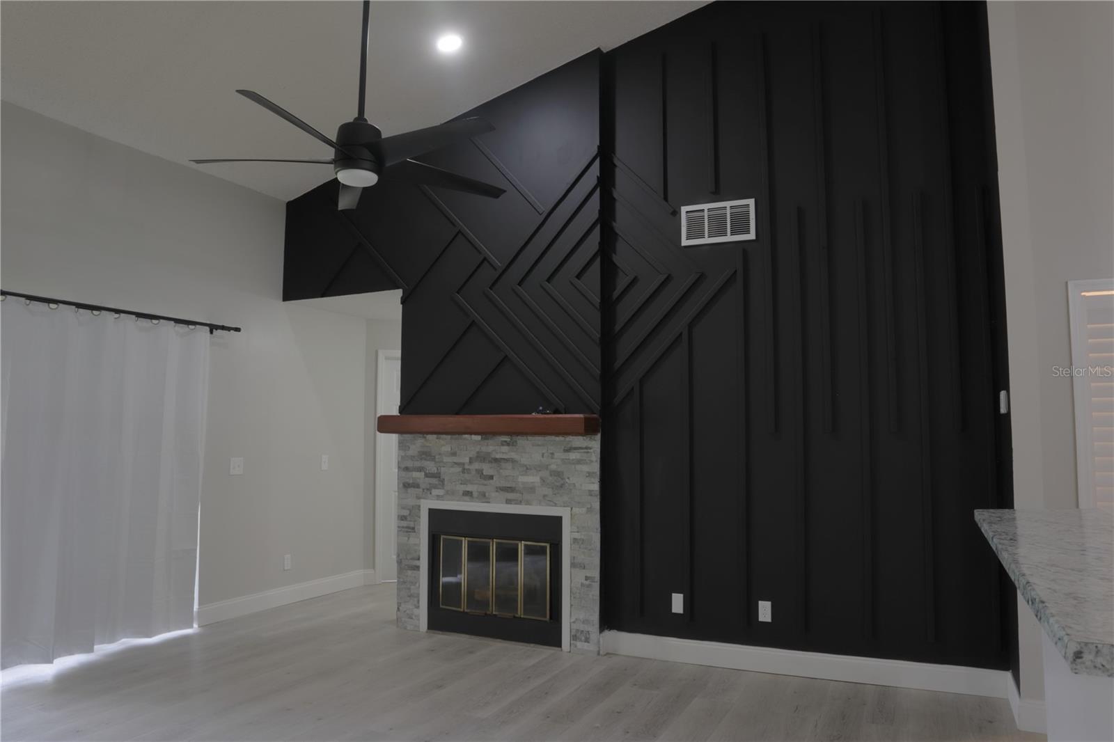 ASHLEY OAKS UNIT 1 - Residential