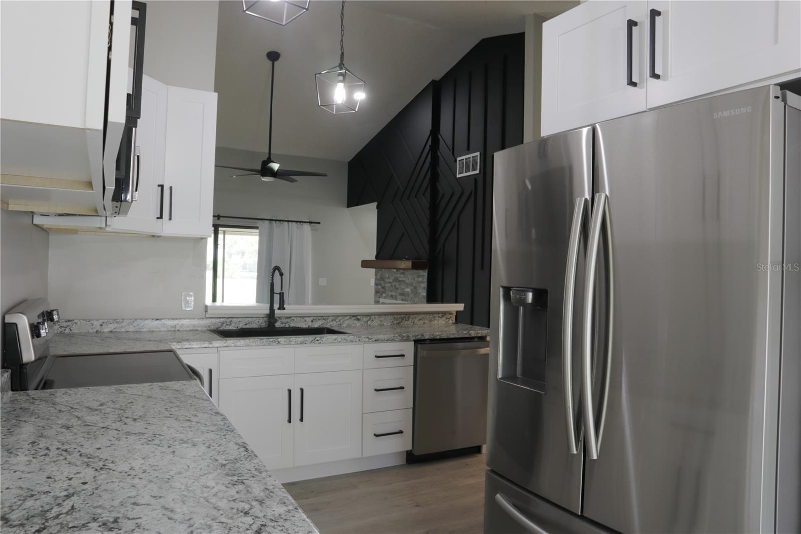 ASHLEY OAKS UNIT 1 - Residential