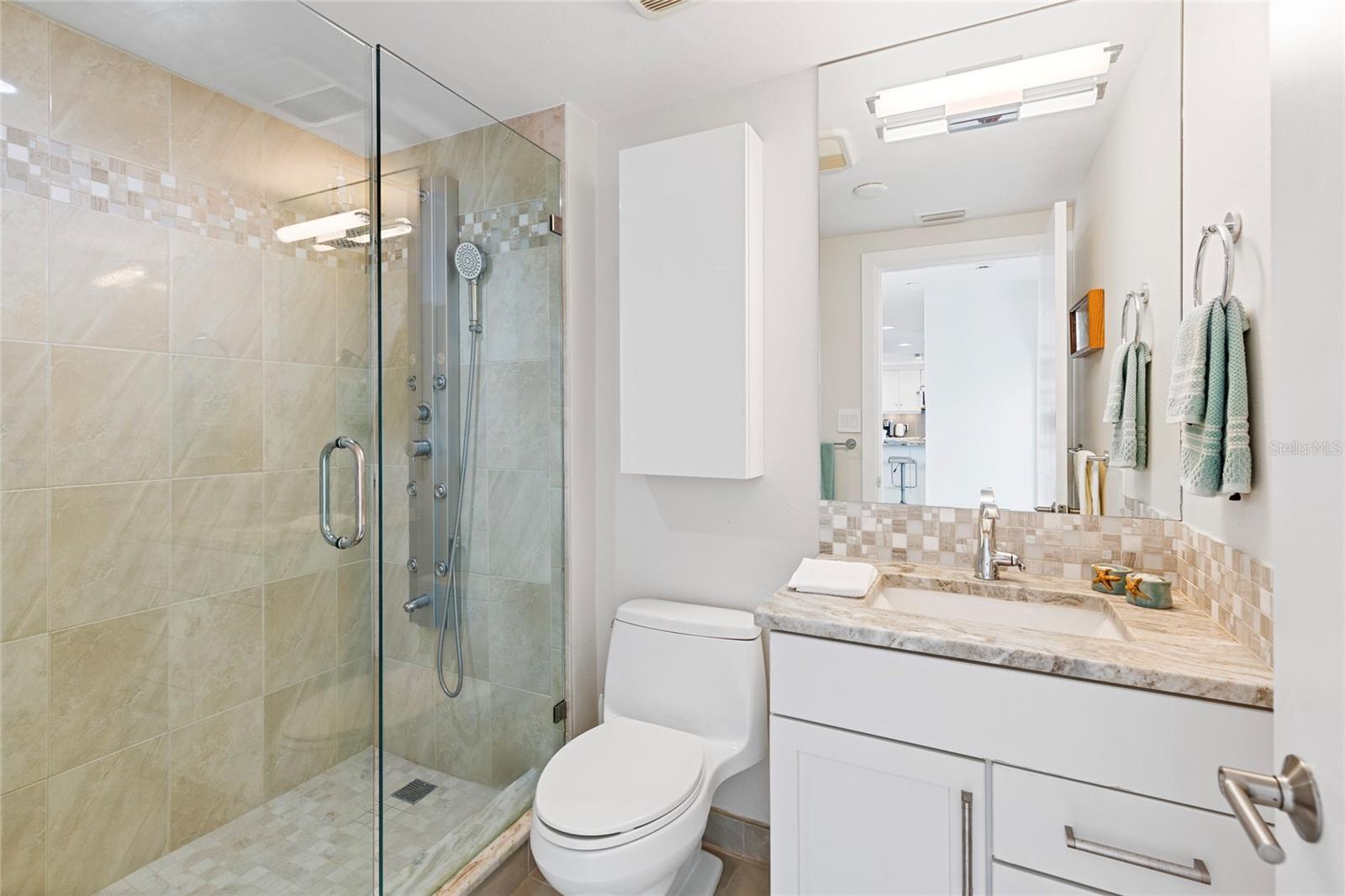 ULTIMAR ONE CONDO - Residential