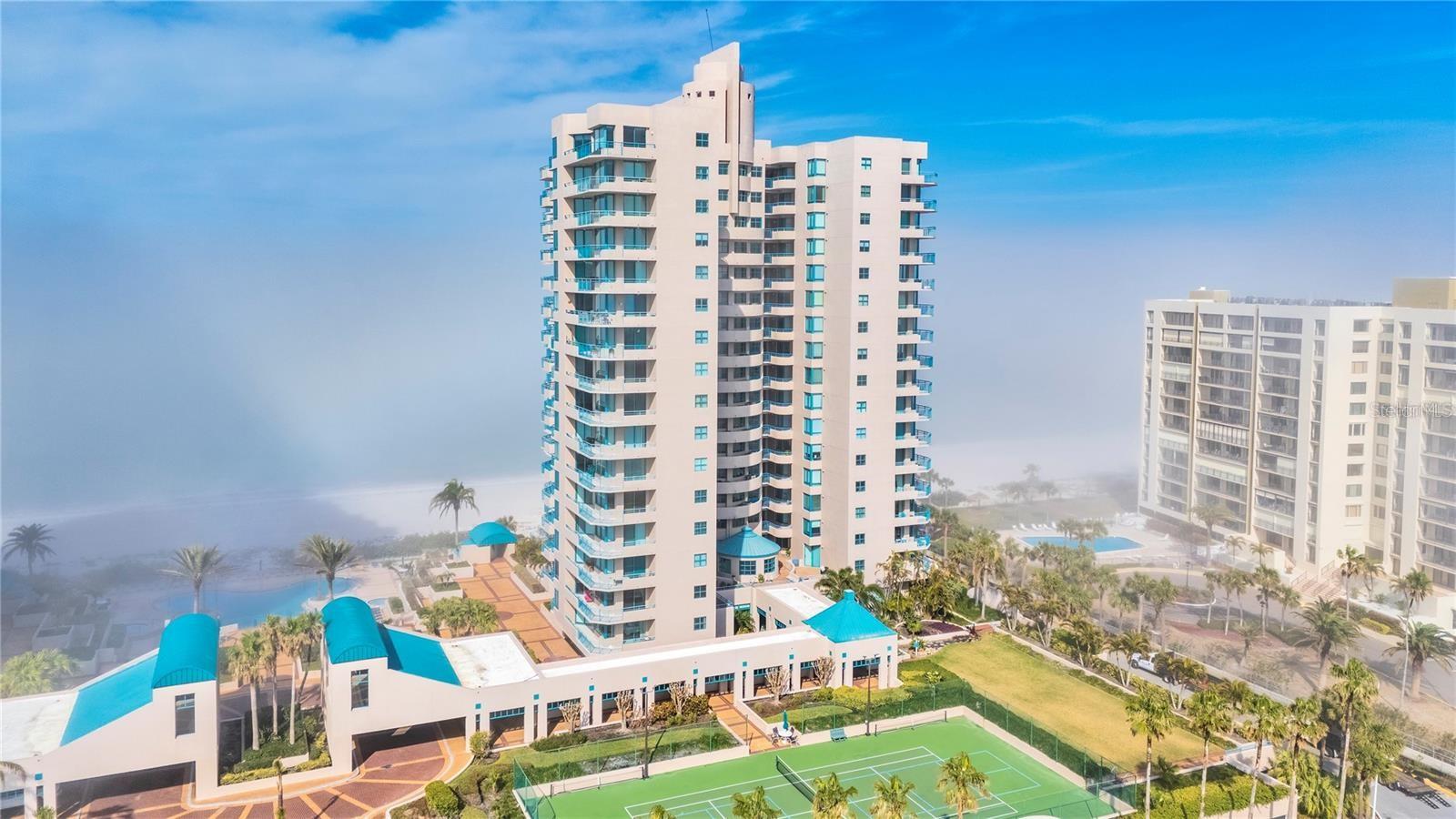 ULTIMAR ONE CONDO - Residential