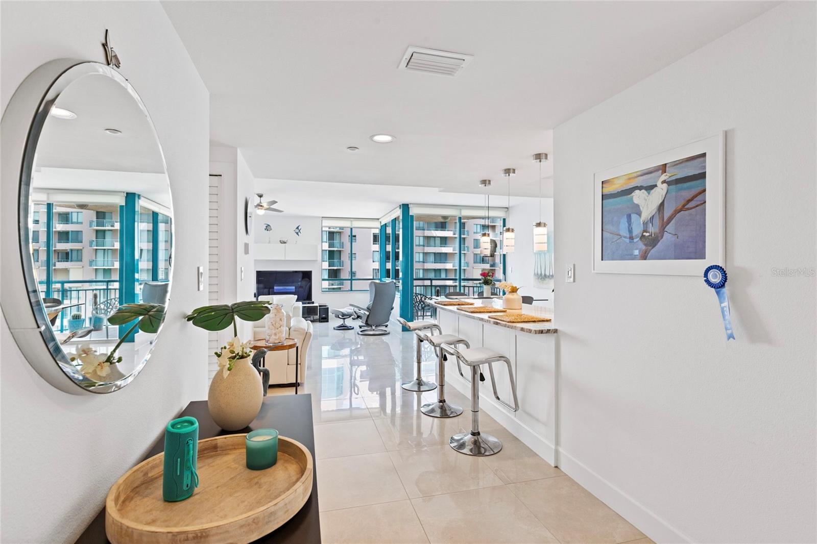 ULTIMAR ONE CONDO - Residential