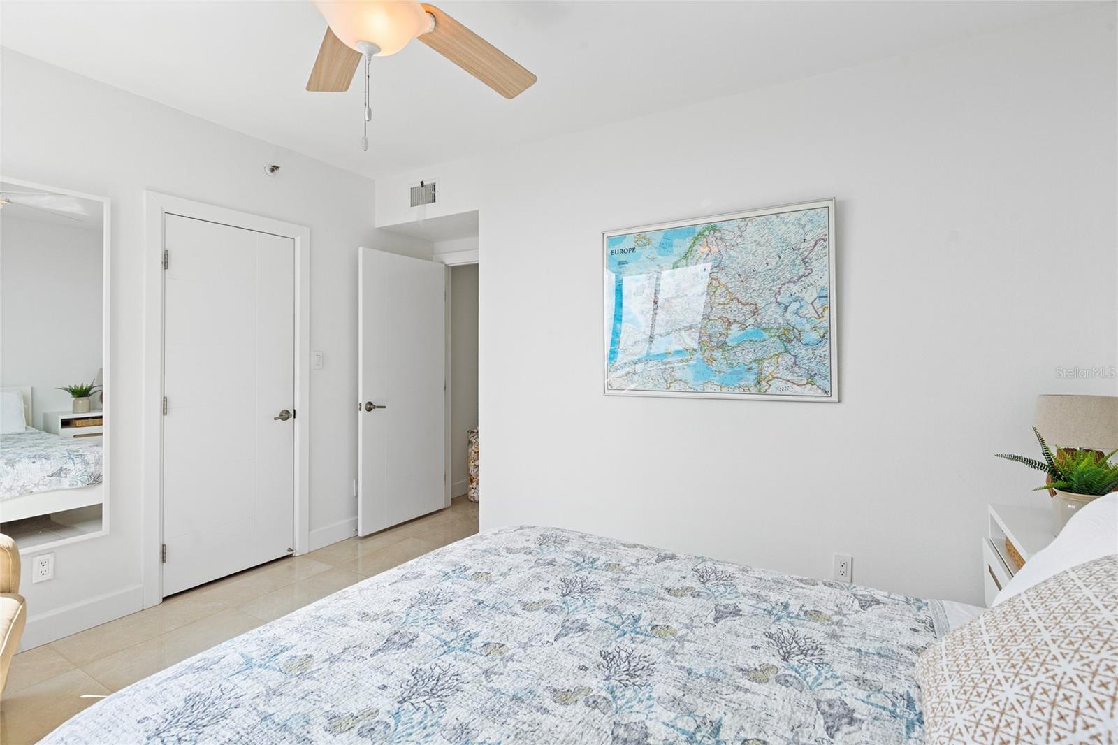 ULTIMAR ONE CONDO - Residential