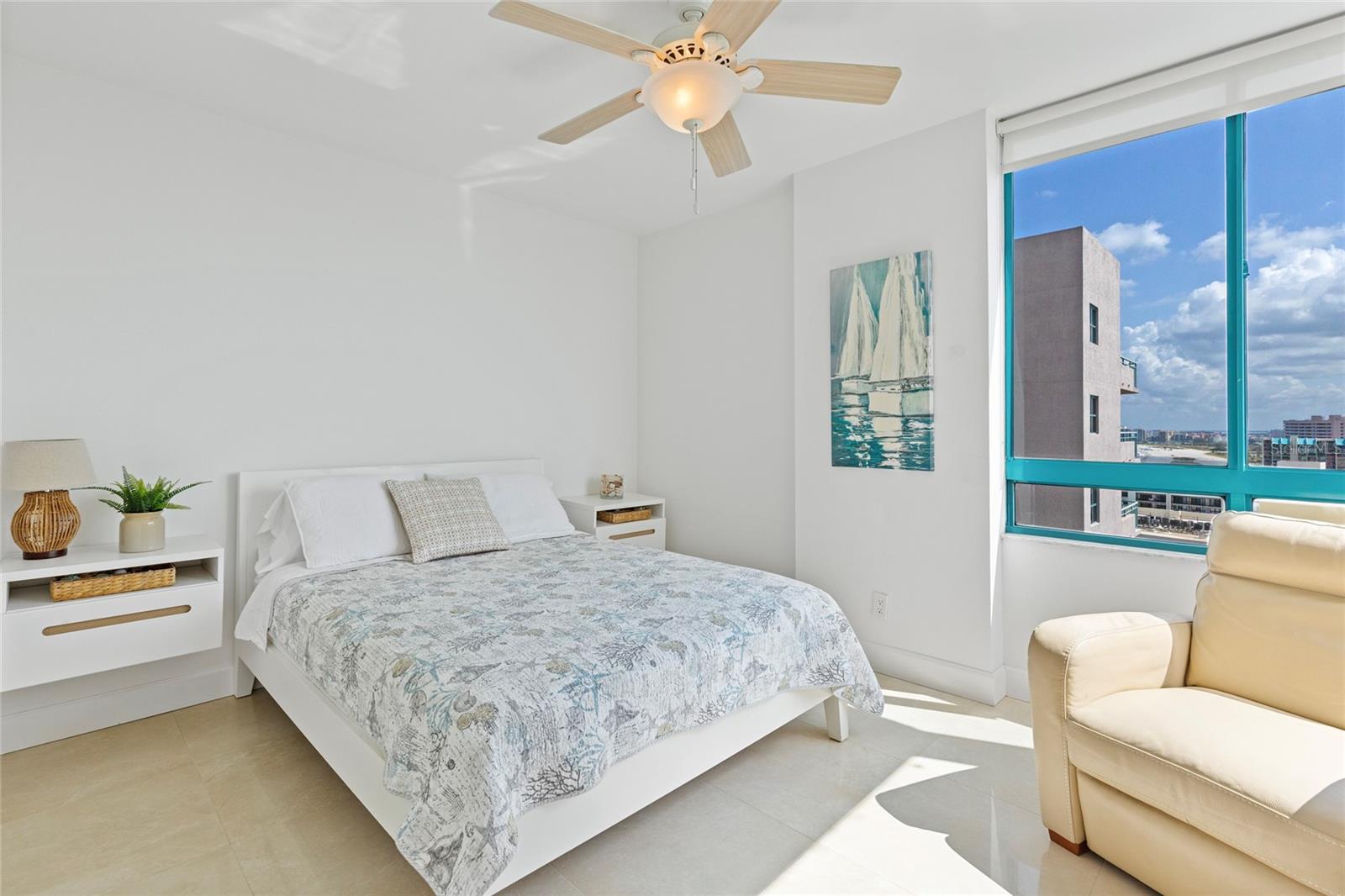 ULTIMAR ONE CONDO - Residential