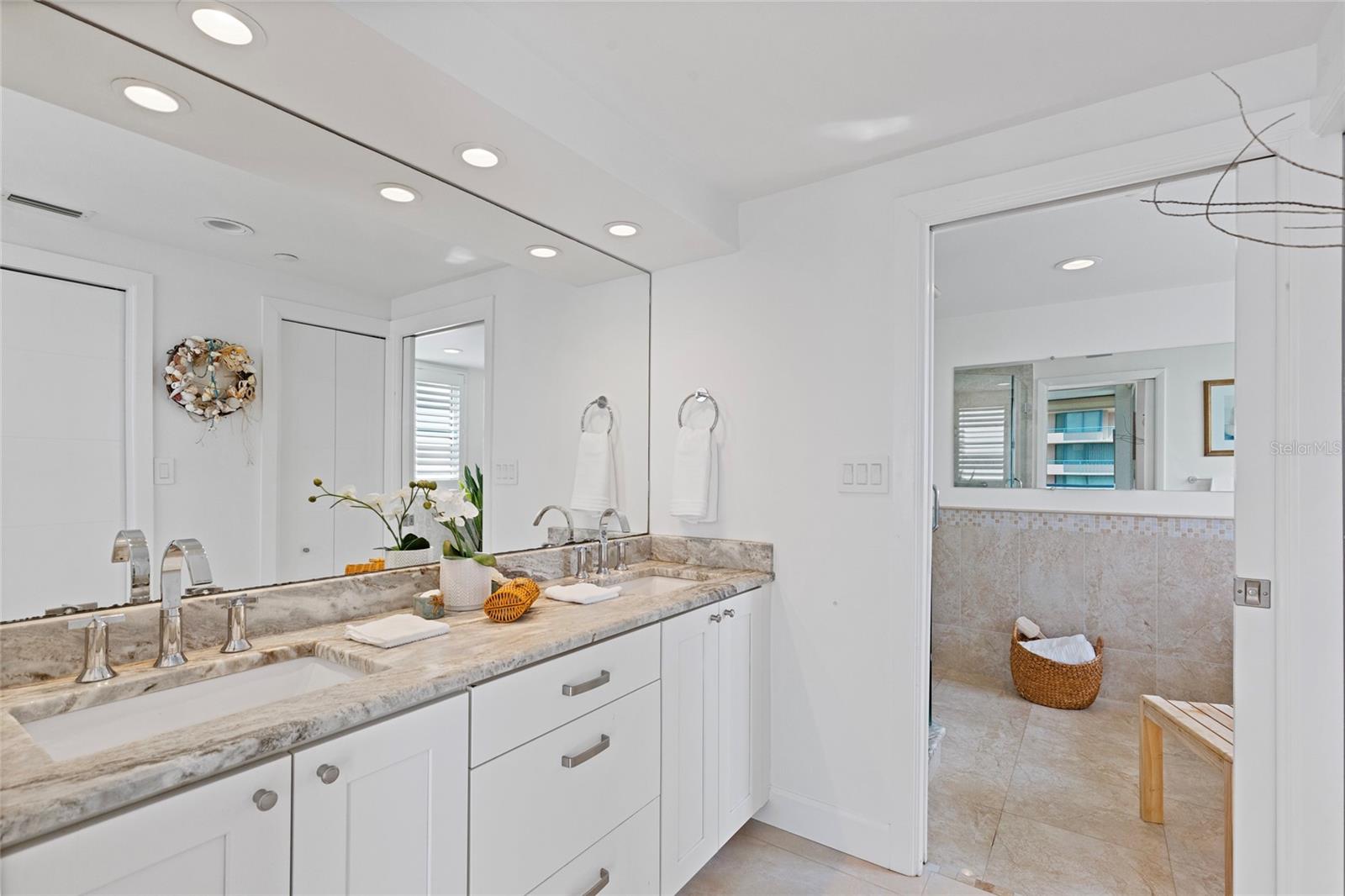 ULTIMAR ONE CONDO - Residential