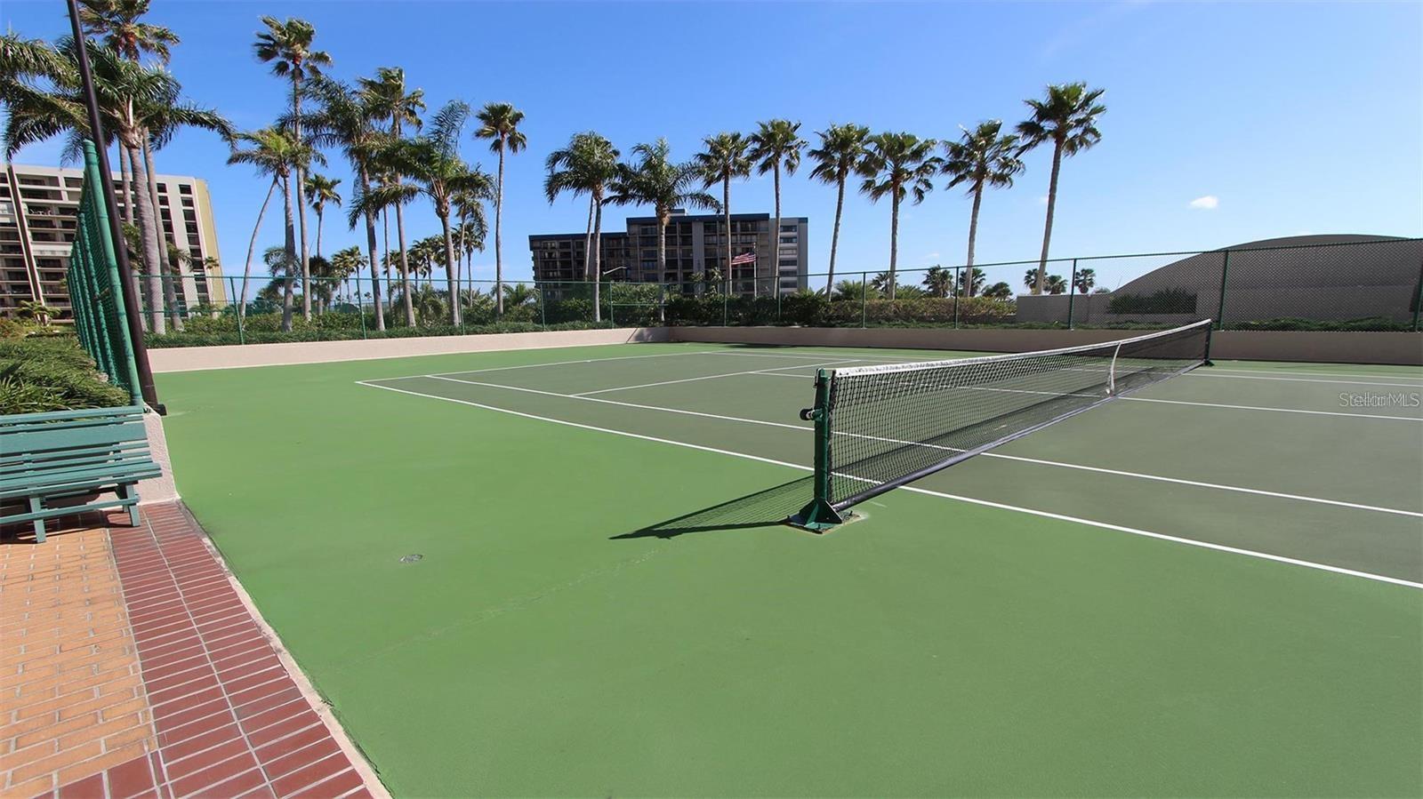 ULTIMAR ONE CONDO - Residential