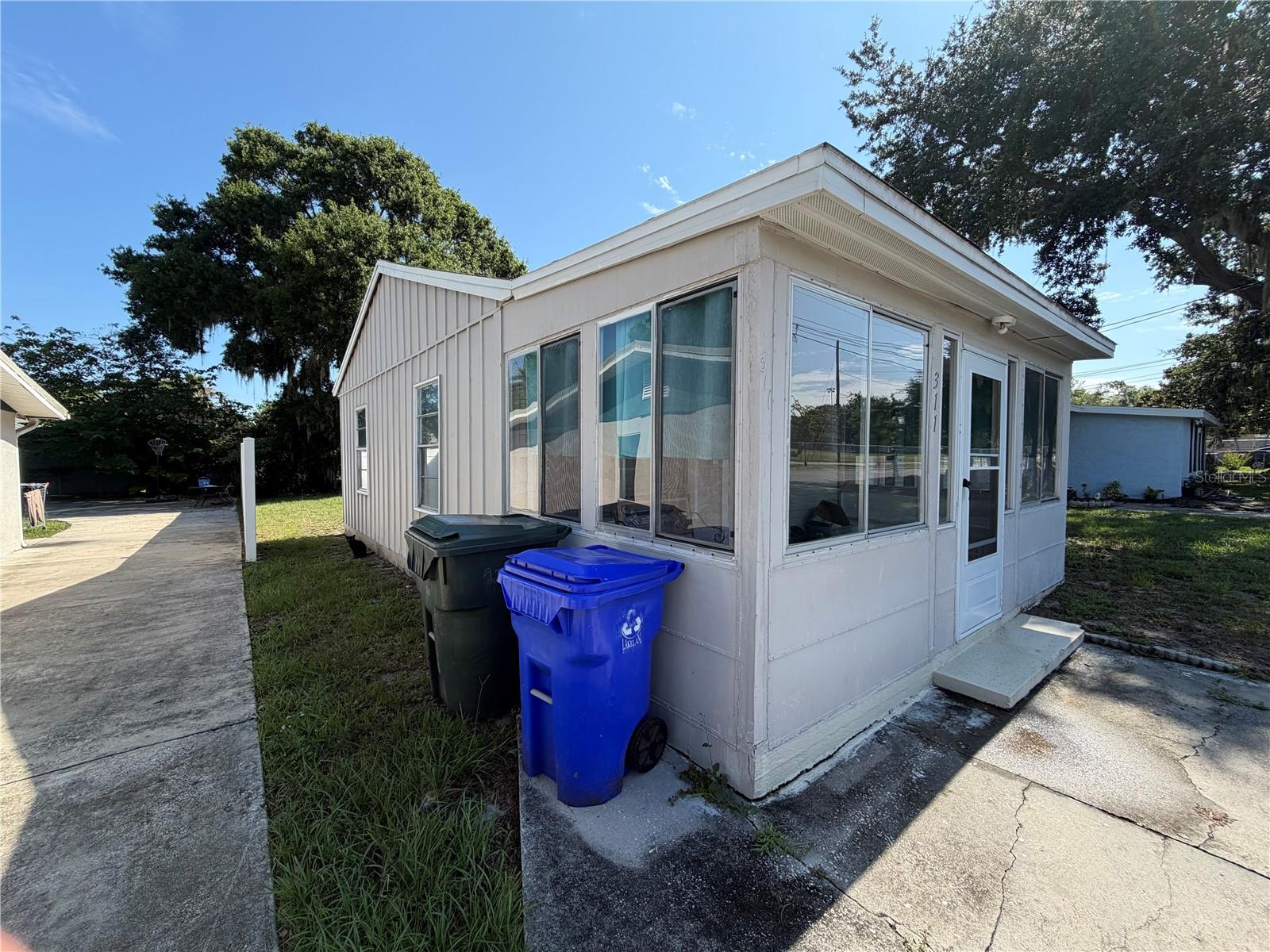 PINEHURST COURT SUB - Residential