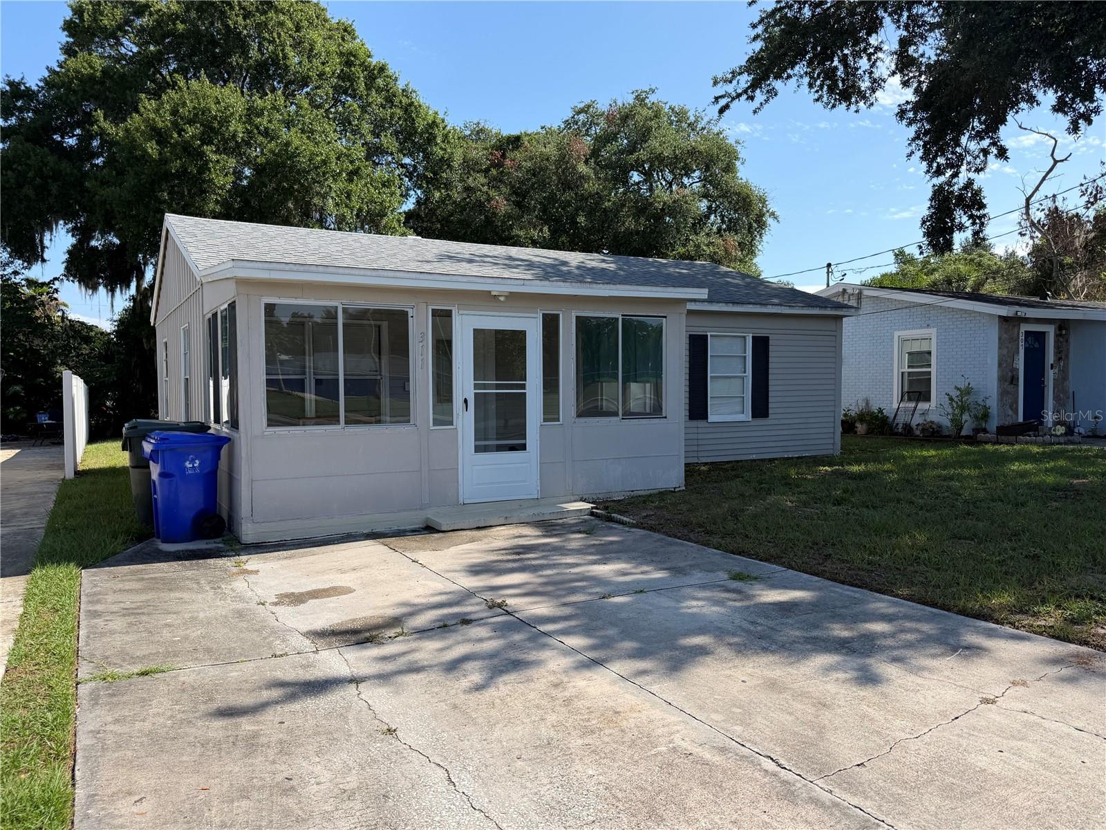 PINEHURST COURT SUB - Residential