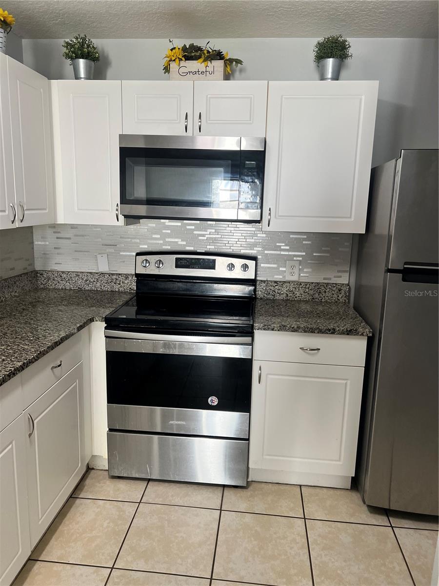 GRAND PALMS CONDO 4 PH 2 - Residential