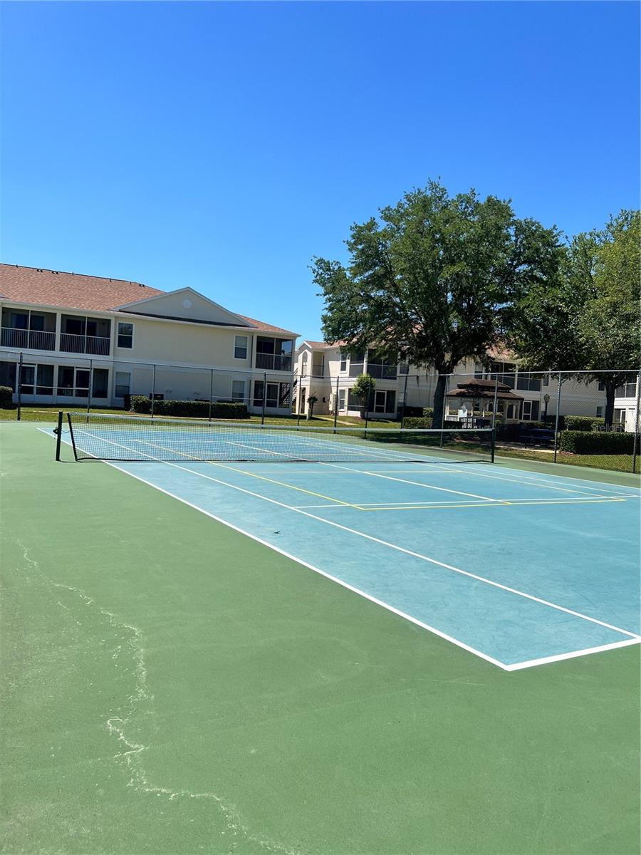 GRAND PALMS CONDO 4 PH 2 - Residential