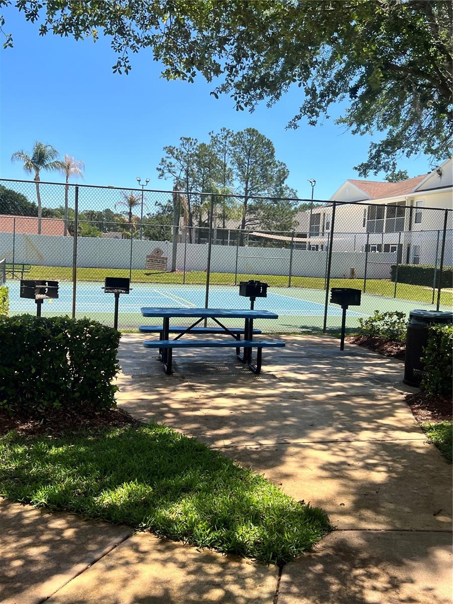 GRAND PALMS CONDO 4 PH 2 - Residential