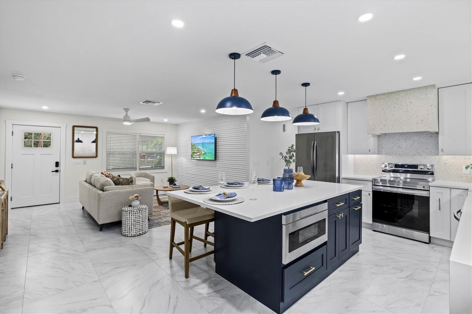ROSEDALE - Residential