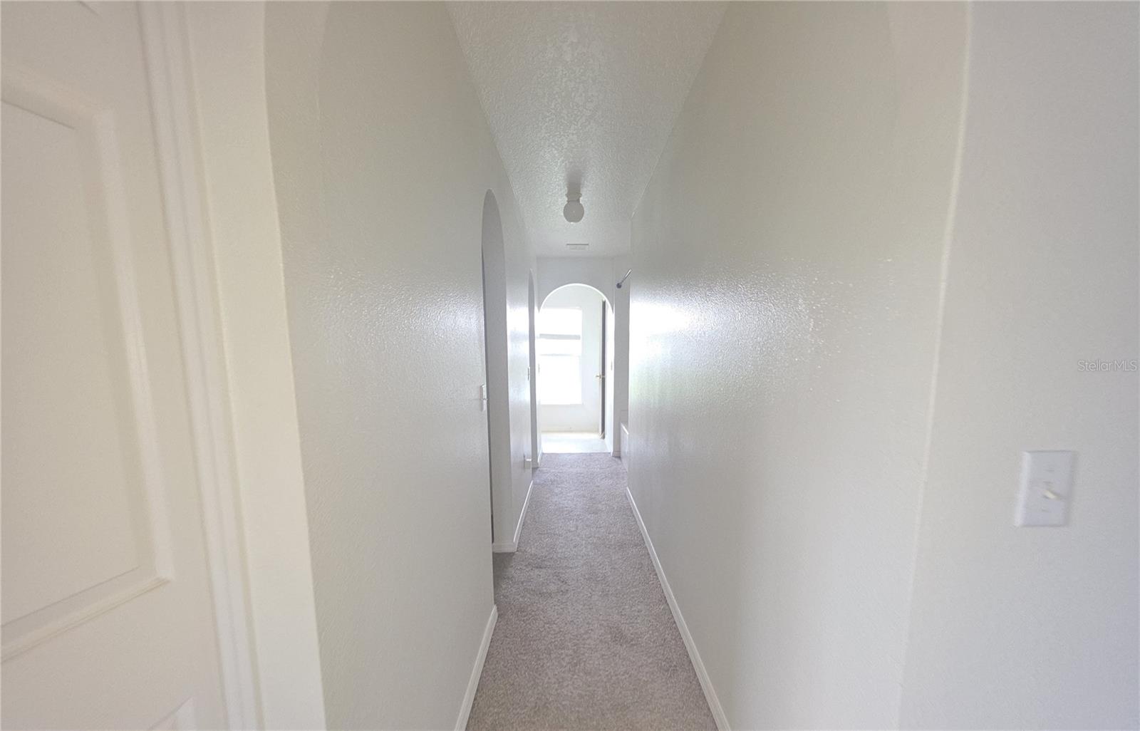 LAKE MEADOWS - Residential