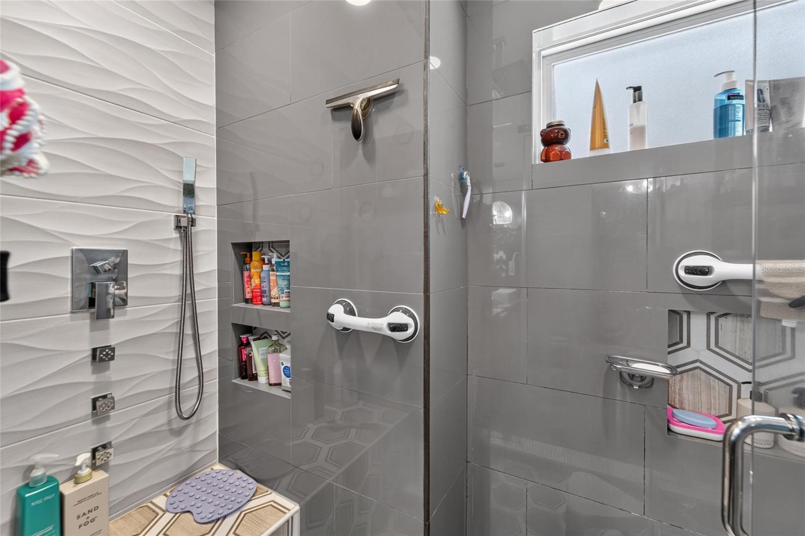 SUMMERFIELD VILLAGE 1 TR 17 - Residential