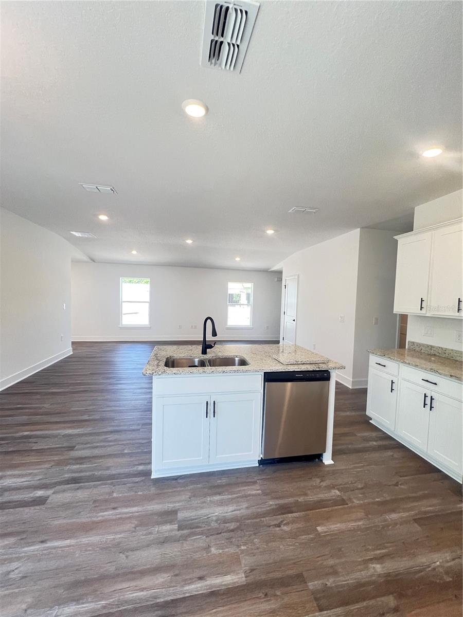 HIGHLAND HILLS - Residential
