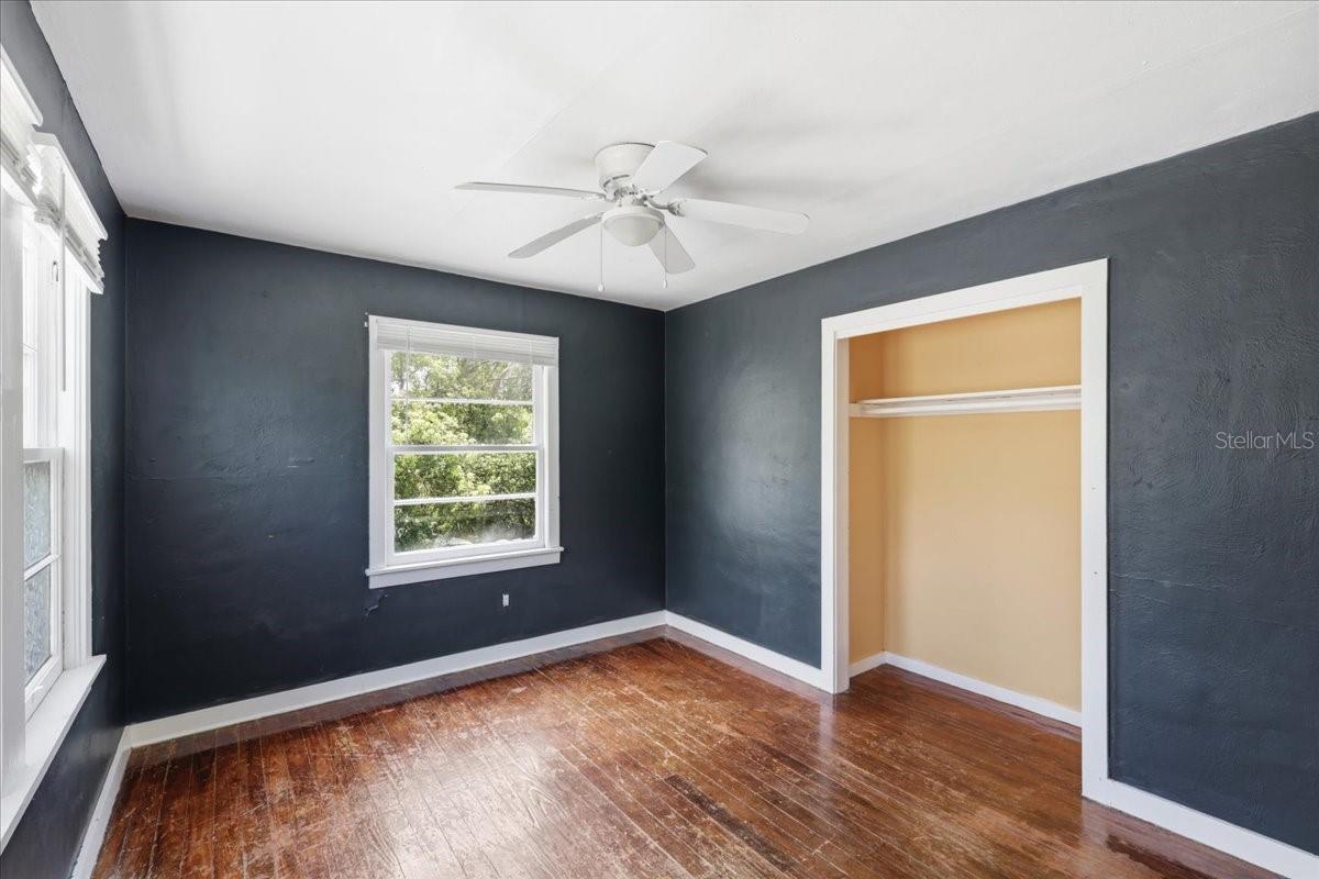 AVALON PARK - Residential