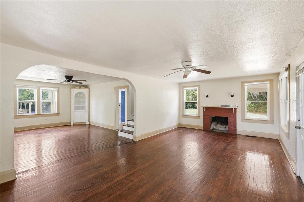 AVALON PARK - Residential