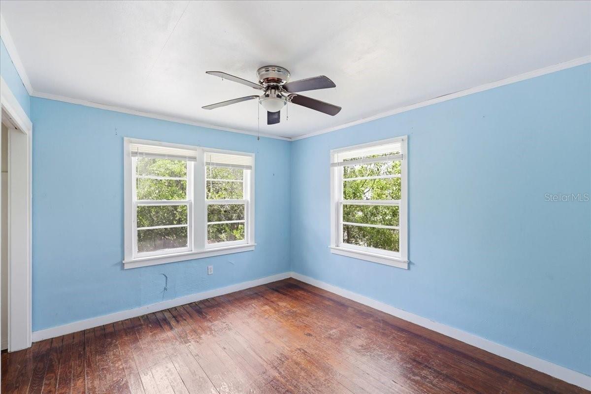 AVALON PARK - Residential