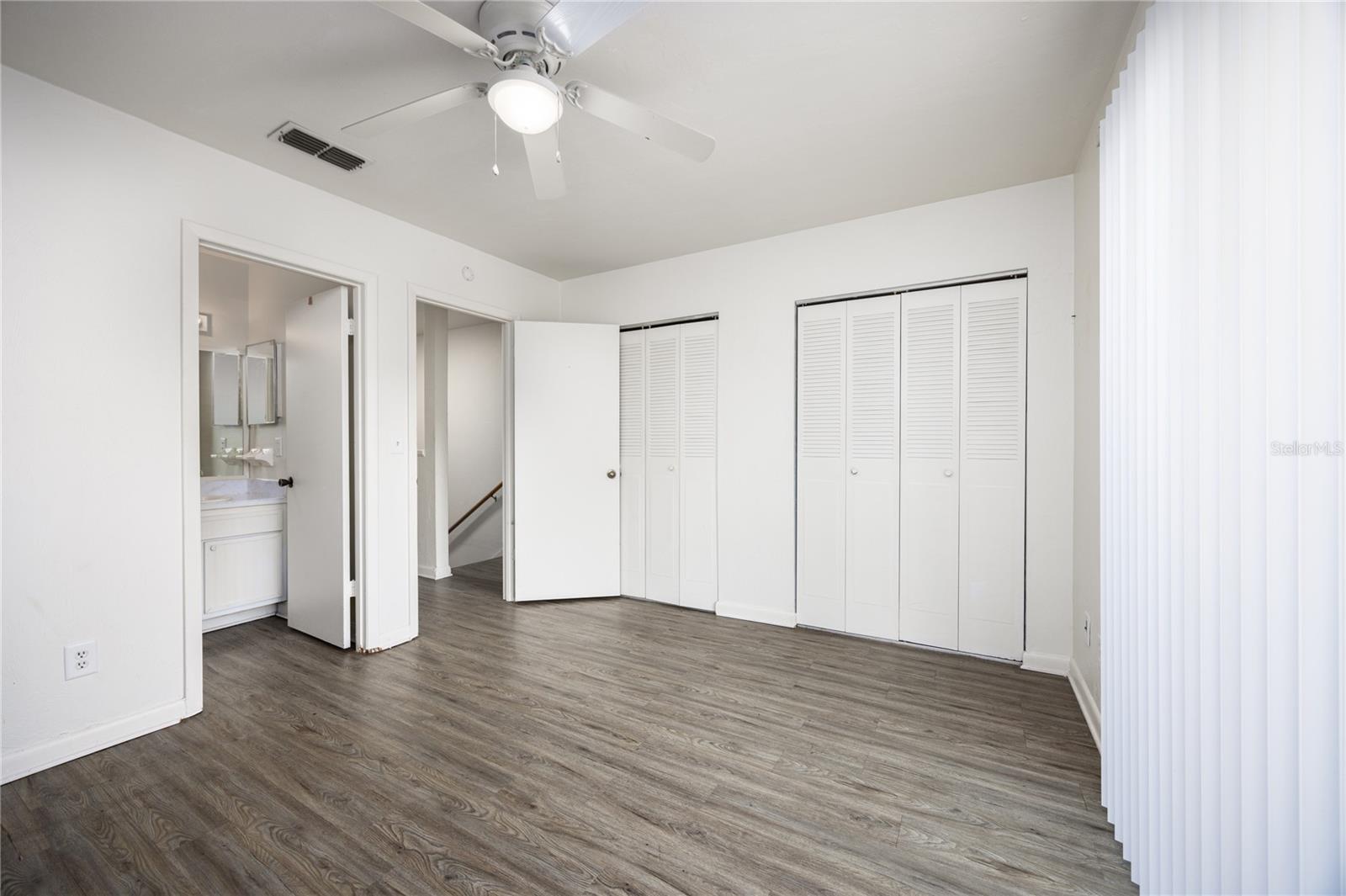 PICKWICK PARK - Residential Lease