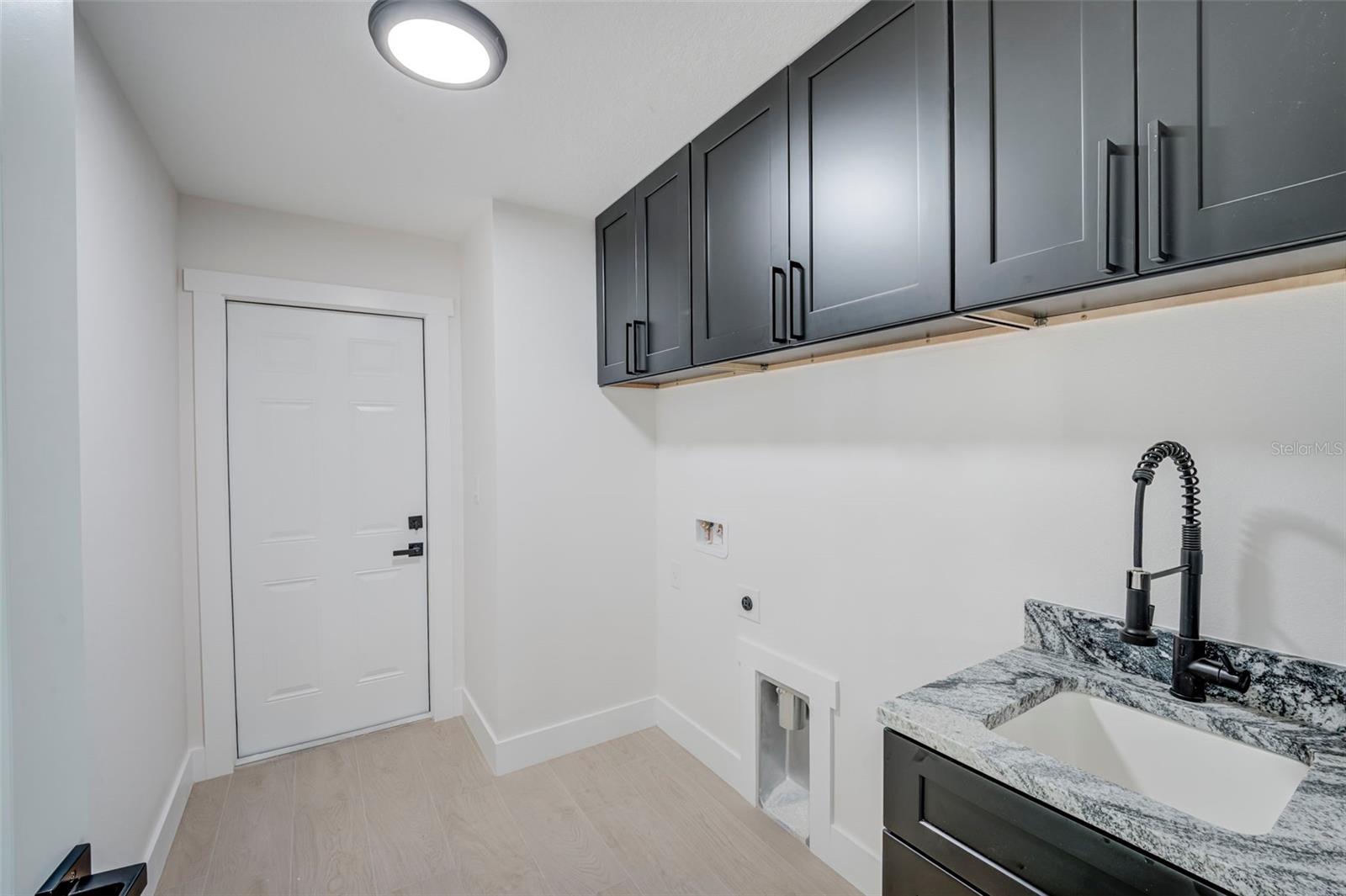 CHARLOTTE RANCHETTES - Residential