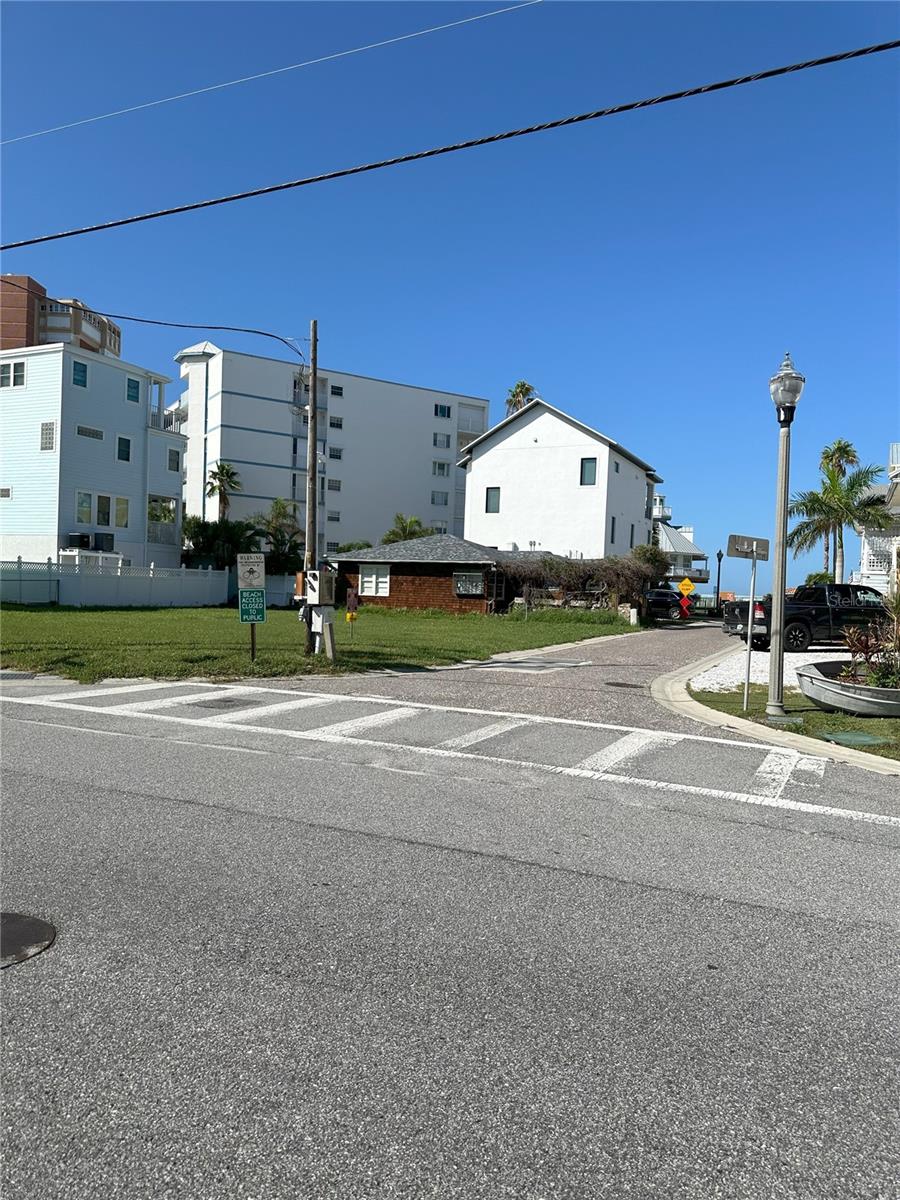 SURFSIDE CABANA CLUB REV - Land