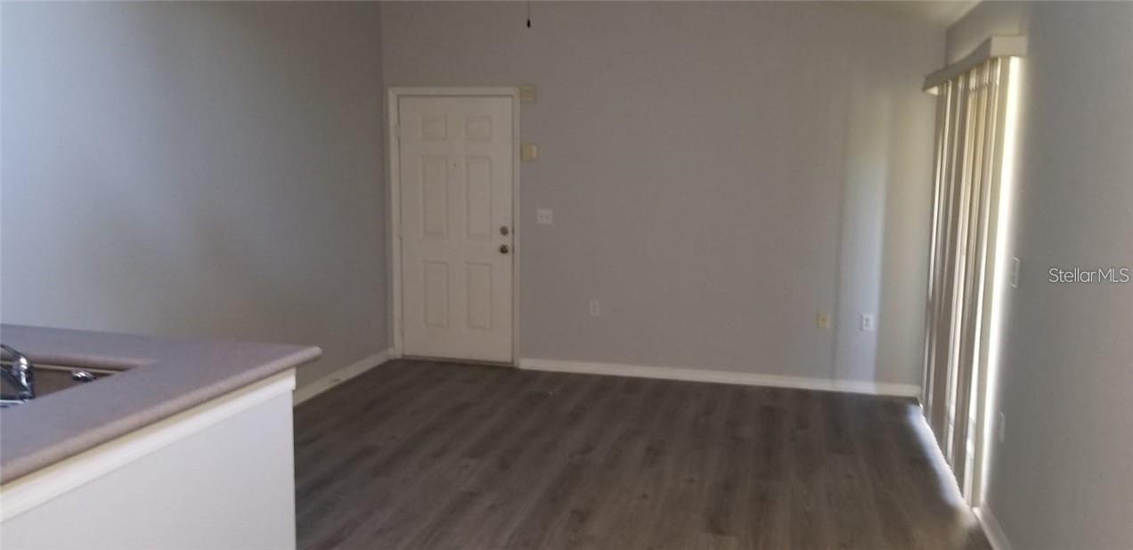 CHARLES TOWNE/PK CENTRAL CONDO - Residential Lease