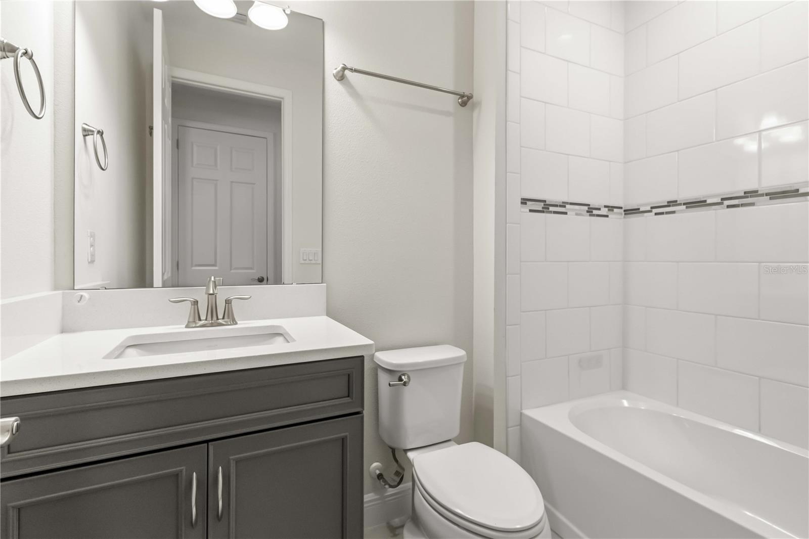 WATERSET PH 4 TR 21 - Residential