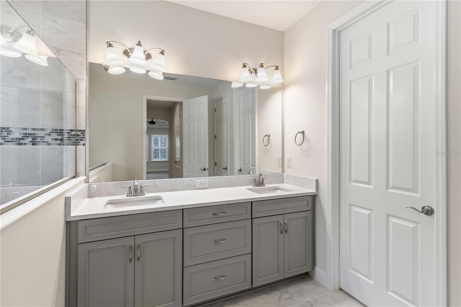 WATERSET PH 4 TR 21 - Residential