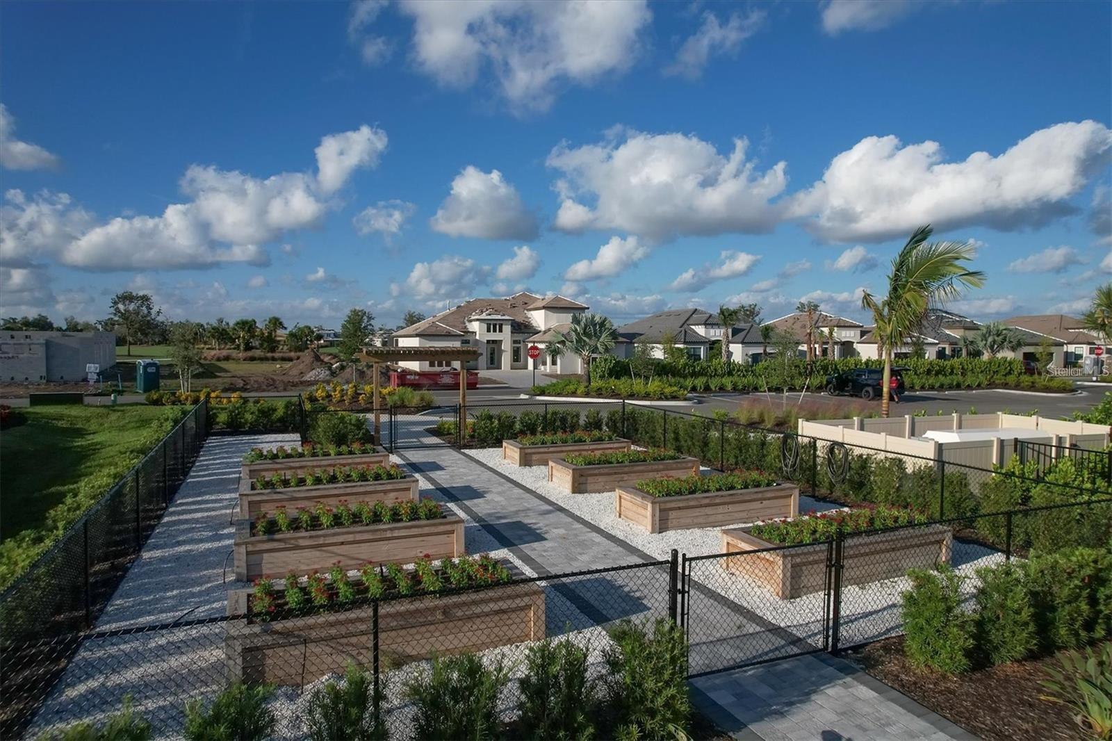 AZARIO ESPLANADE PH III SUBPH D - Residential