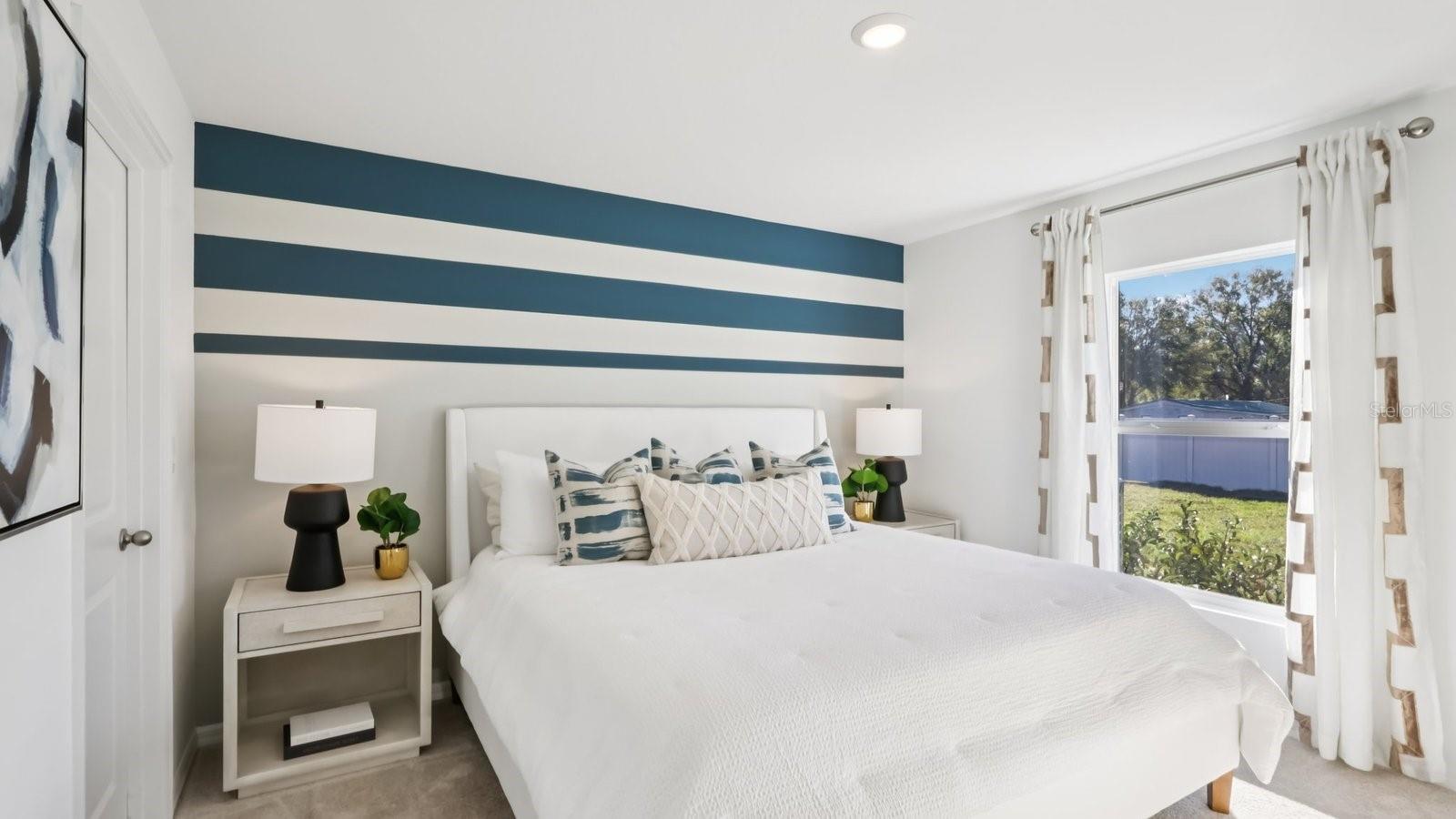 NORTHRIDGE - Residential