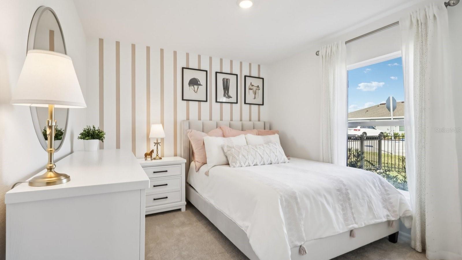 NORTHRIDGE - Residential