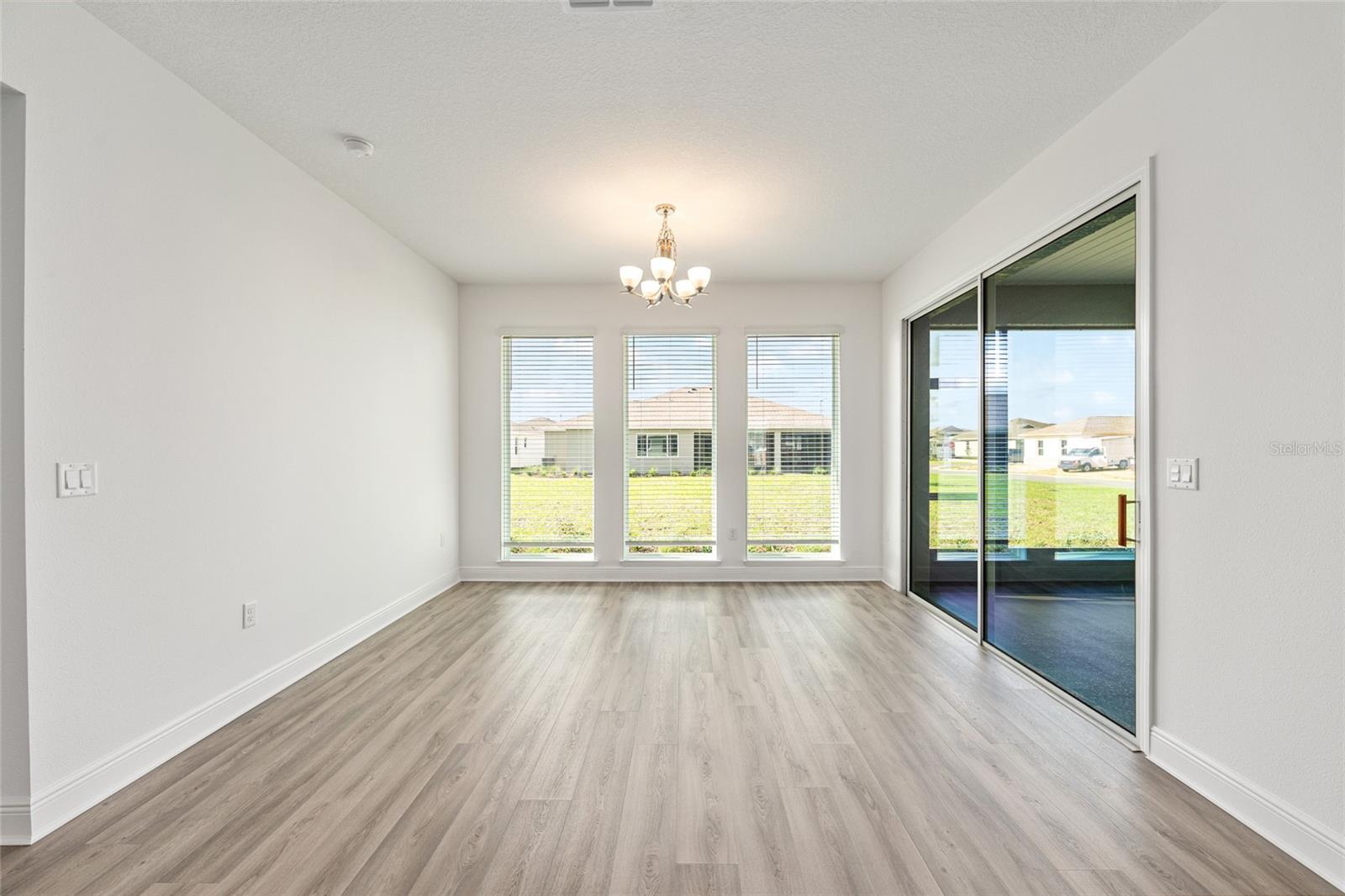 CANDLER HILLS - Residential
