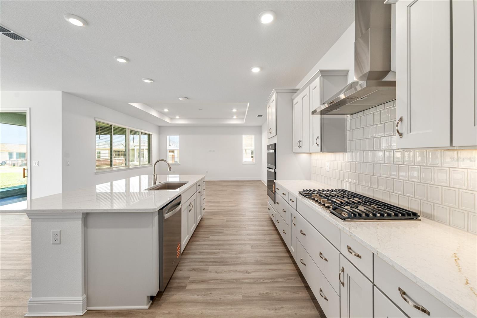 CANDLER HILLS - Residential