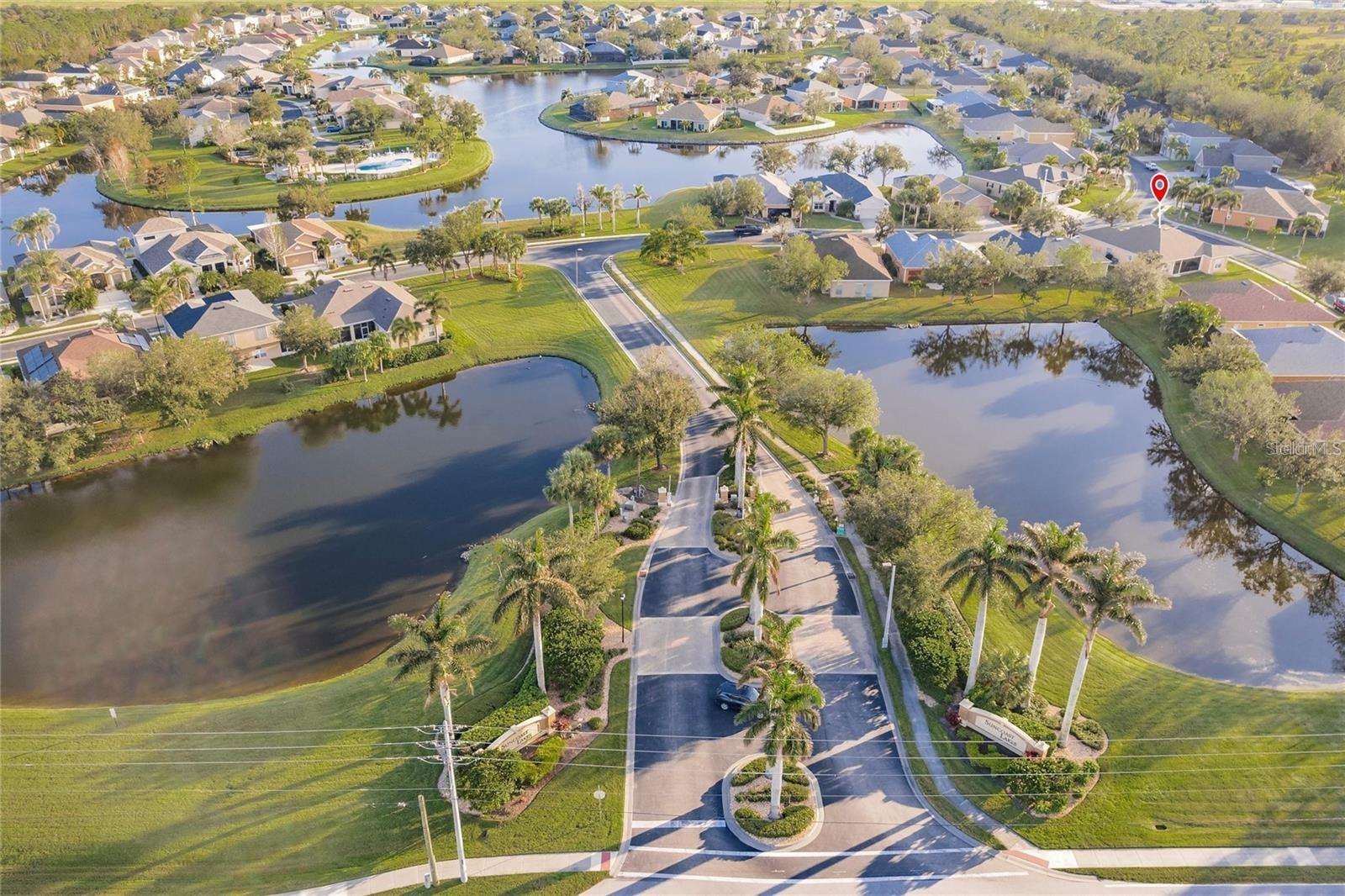 SUNCOAST LAKES - Residential