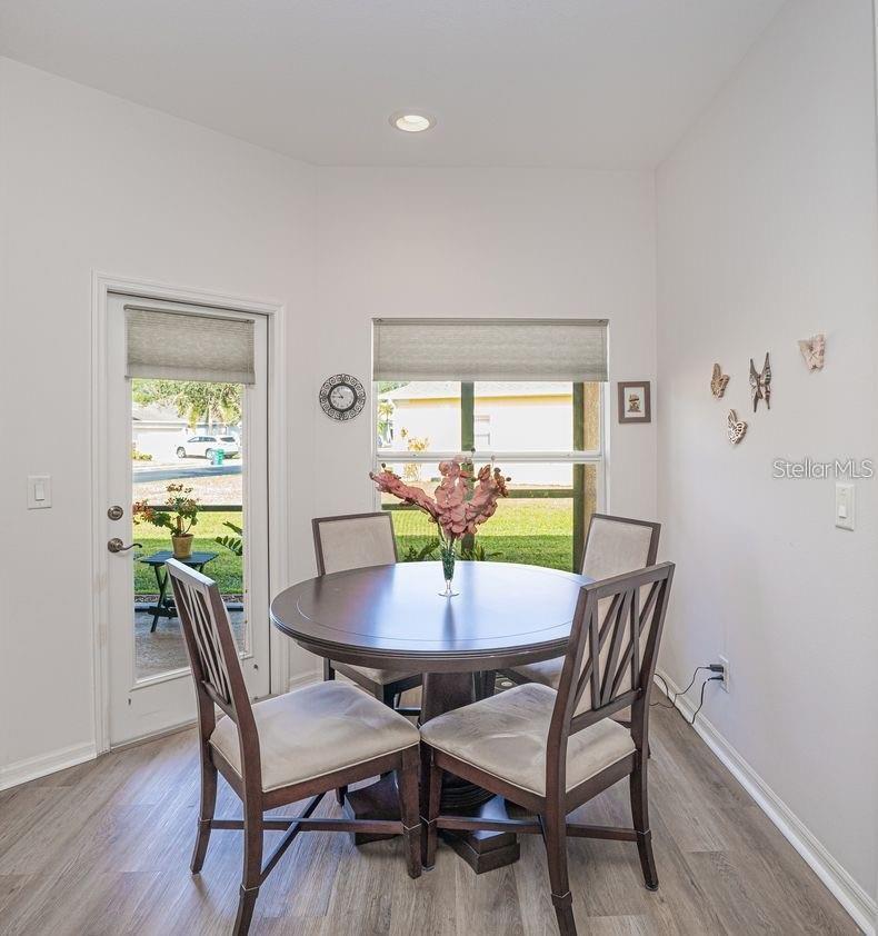 SUNCOAST LAKES - Residential