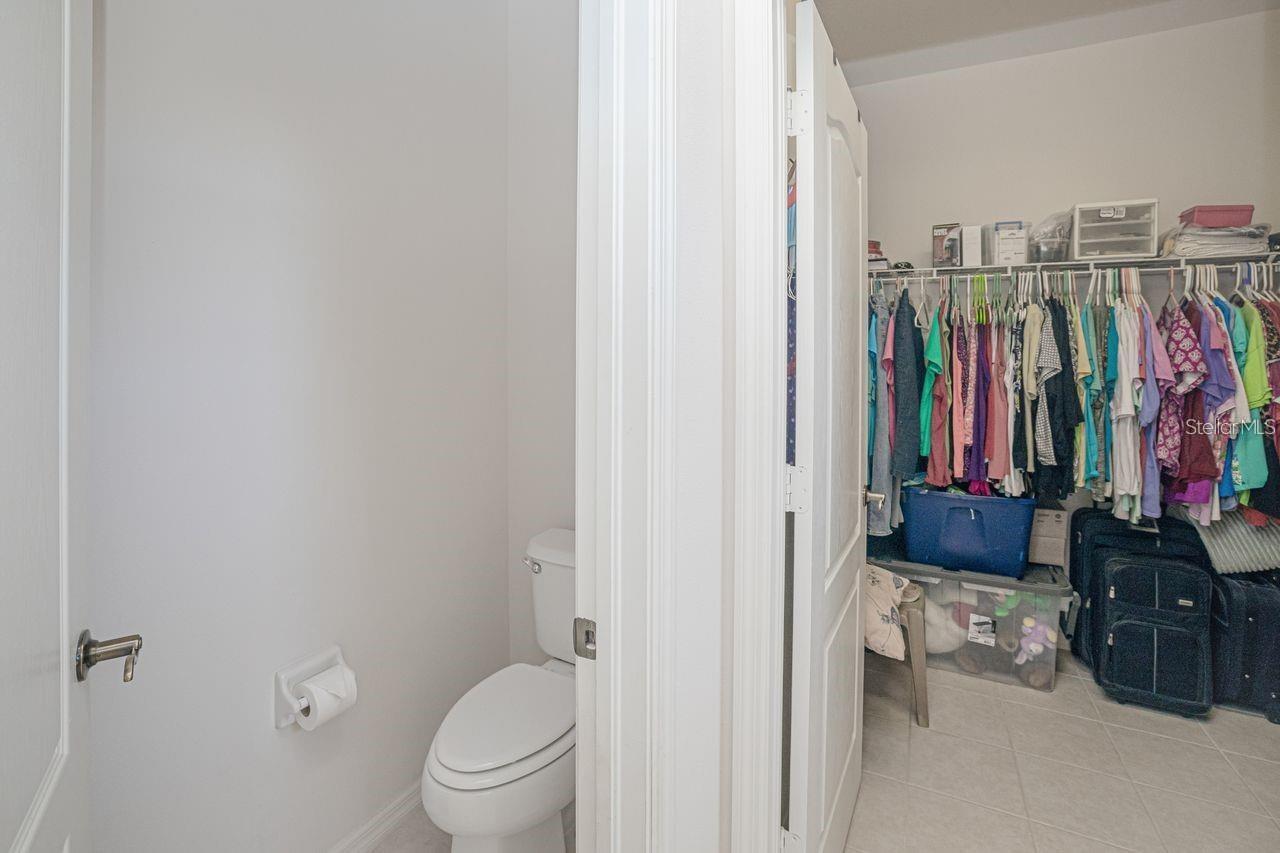 SUNCOAST LAKES - Residential