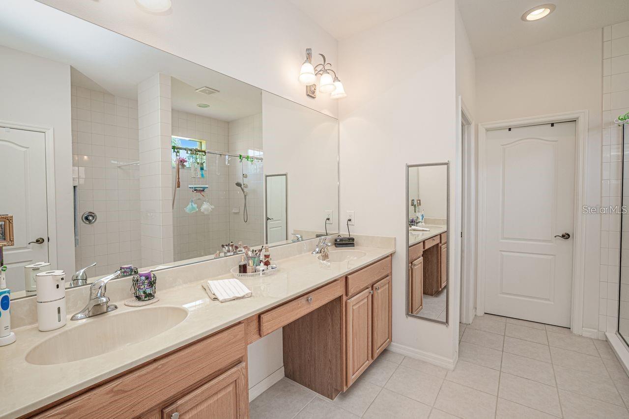 SUNCOAST LAKES - Residential
