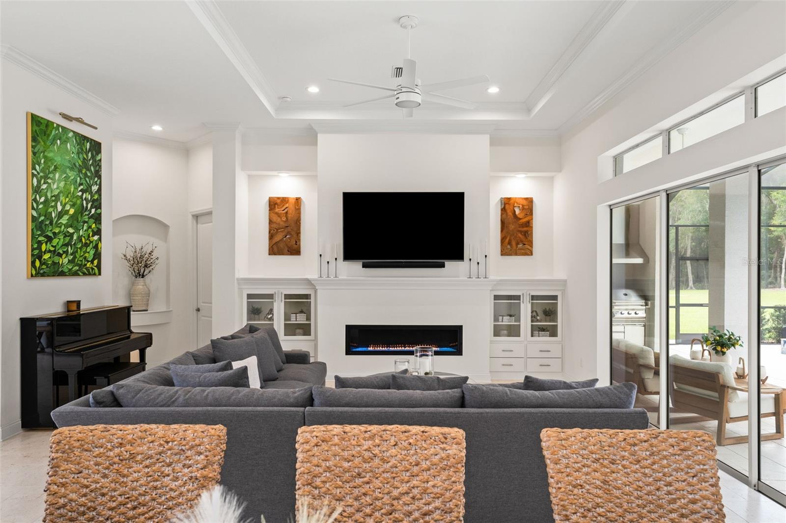 MEADOW RUN ESTATES - Residential
