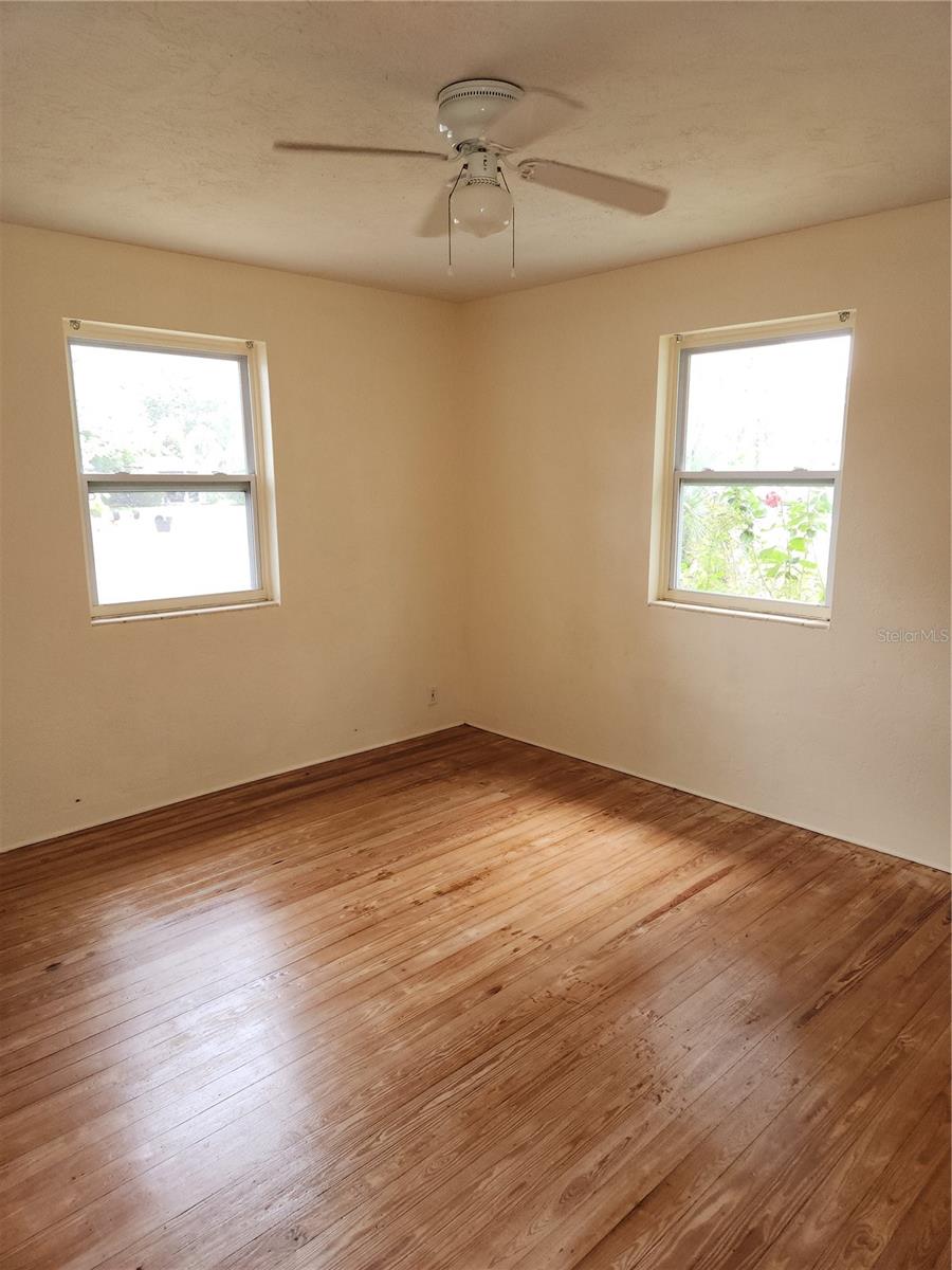 INWOOD SUB NEW SMYRNA BEACH - Residential Lease