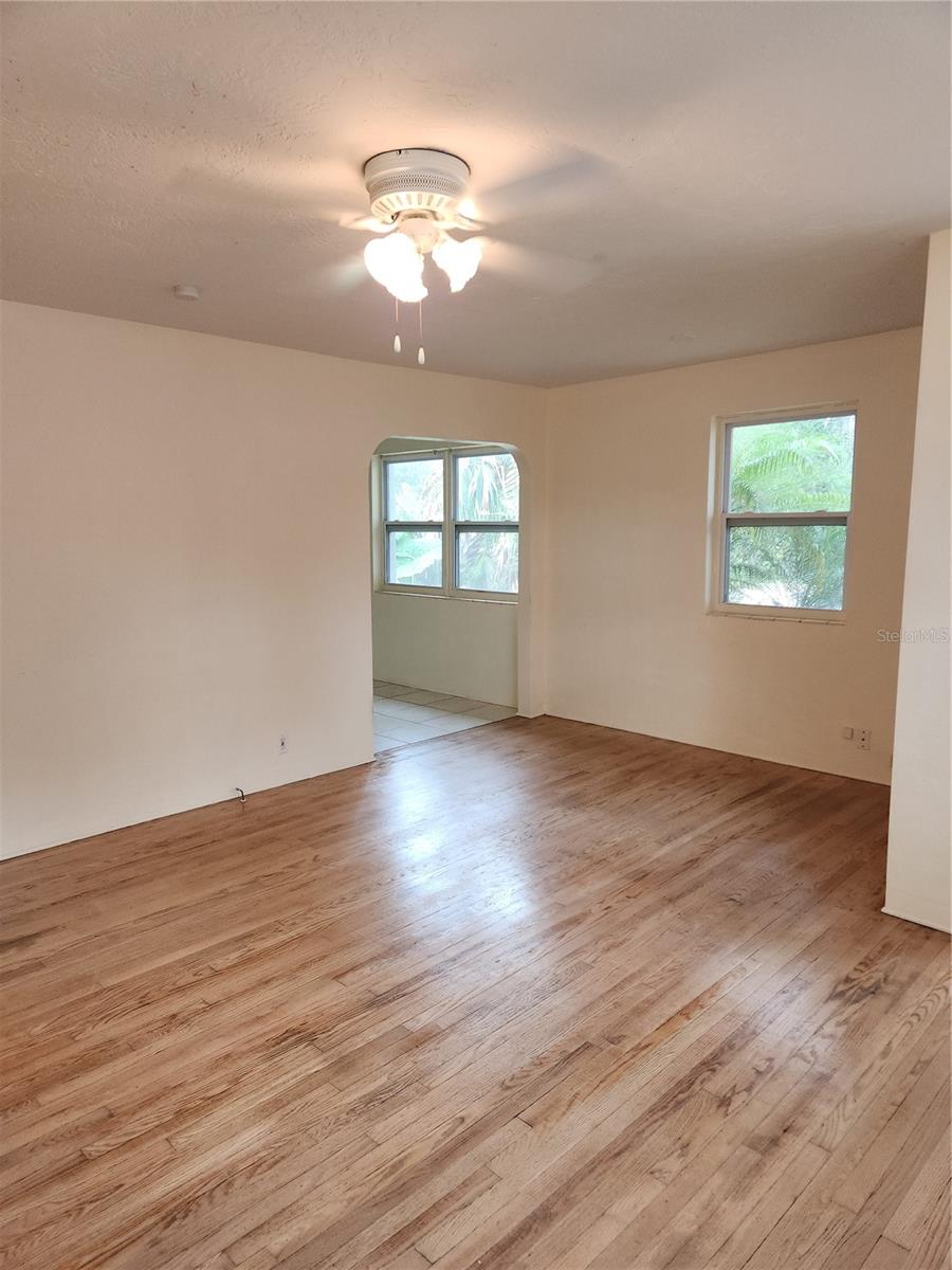 INWOOD SUB NEW SMYRNA BEACH - Residential Lease